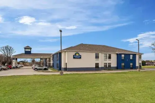 Days Inn by Wyndham Dallas Plano Days Inn by Wyndham Dallas Plano