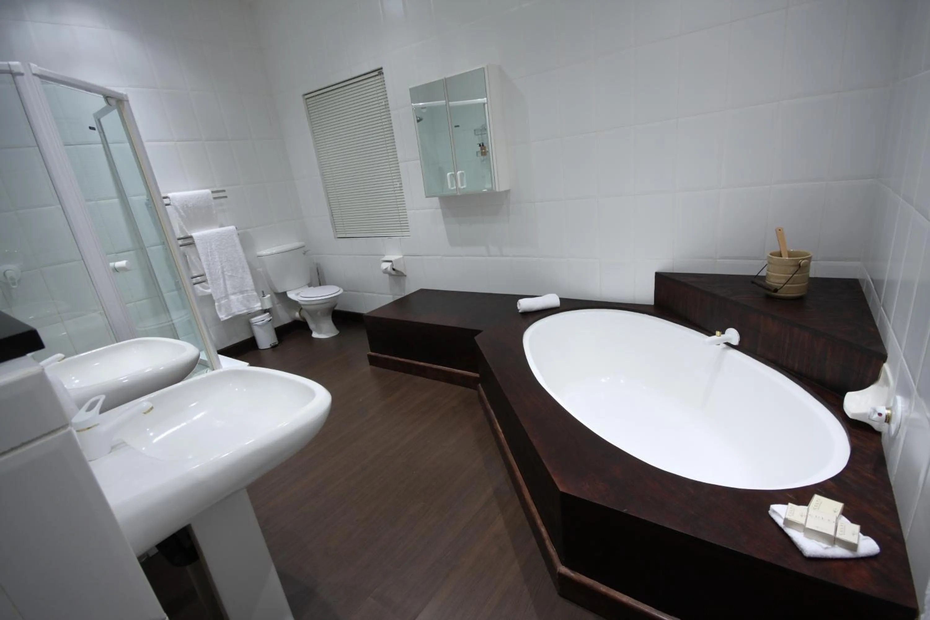 Bathroom in Dundi Lodge