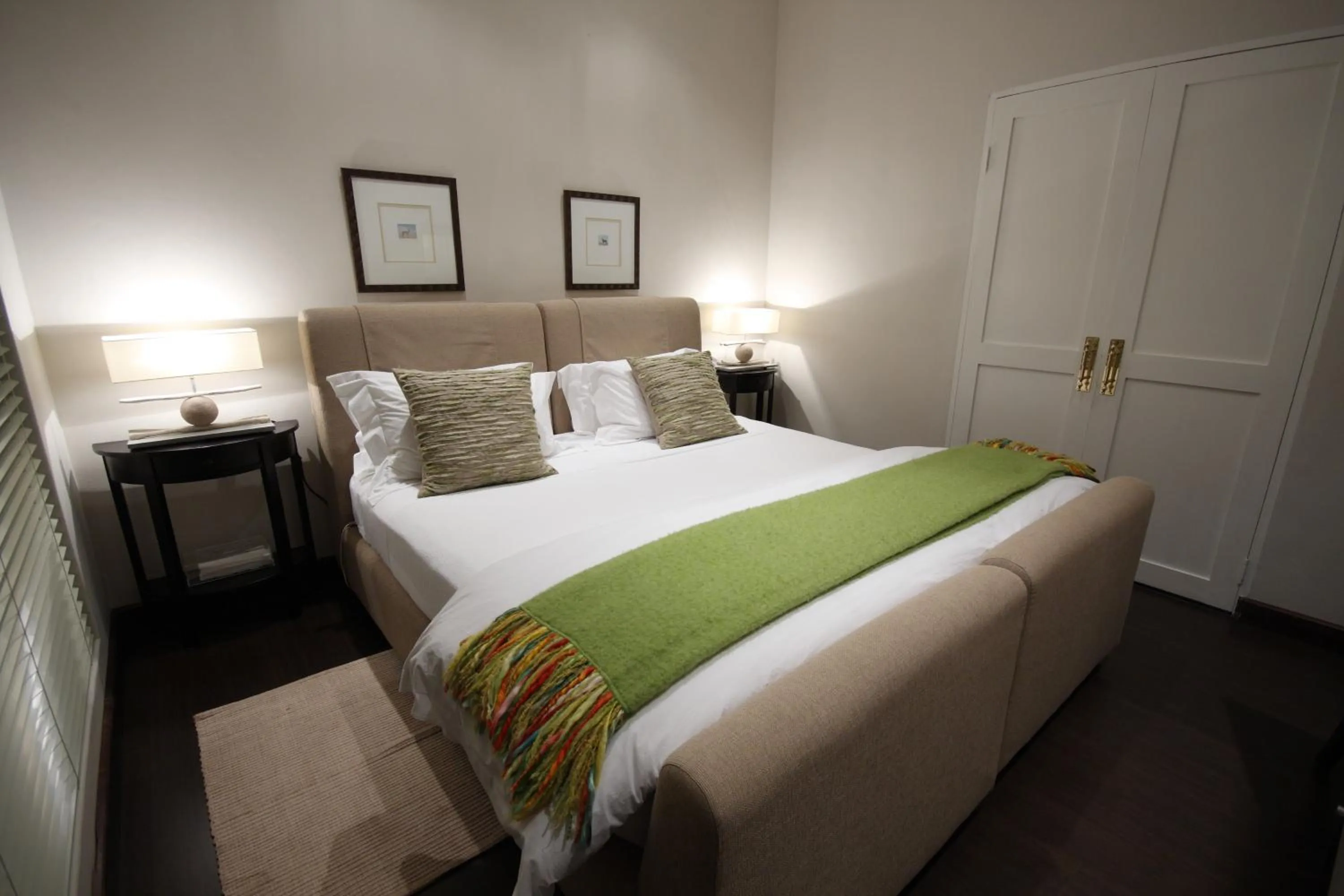 Bedroom, Bed in Dundi Lodge