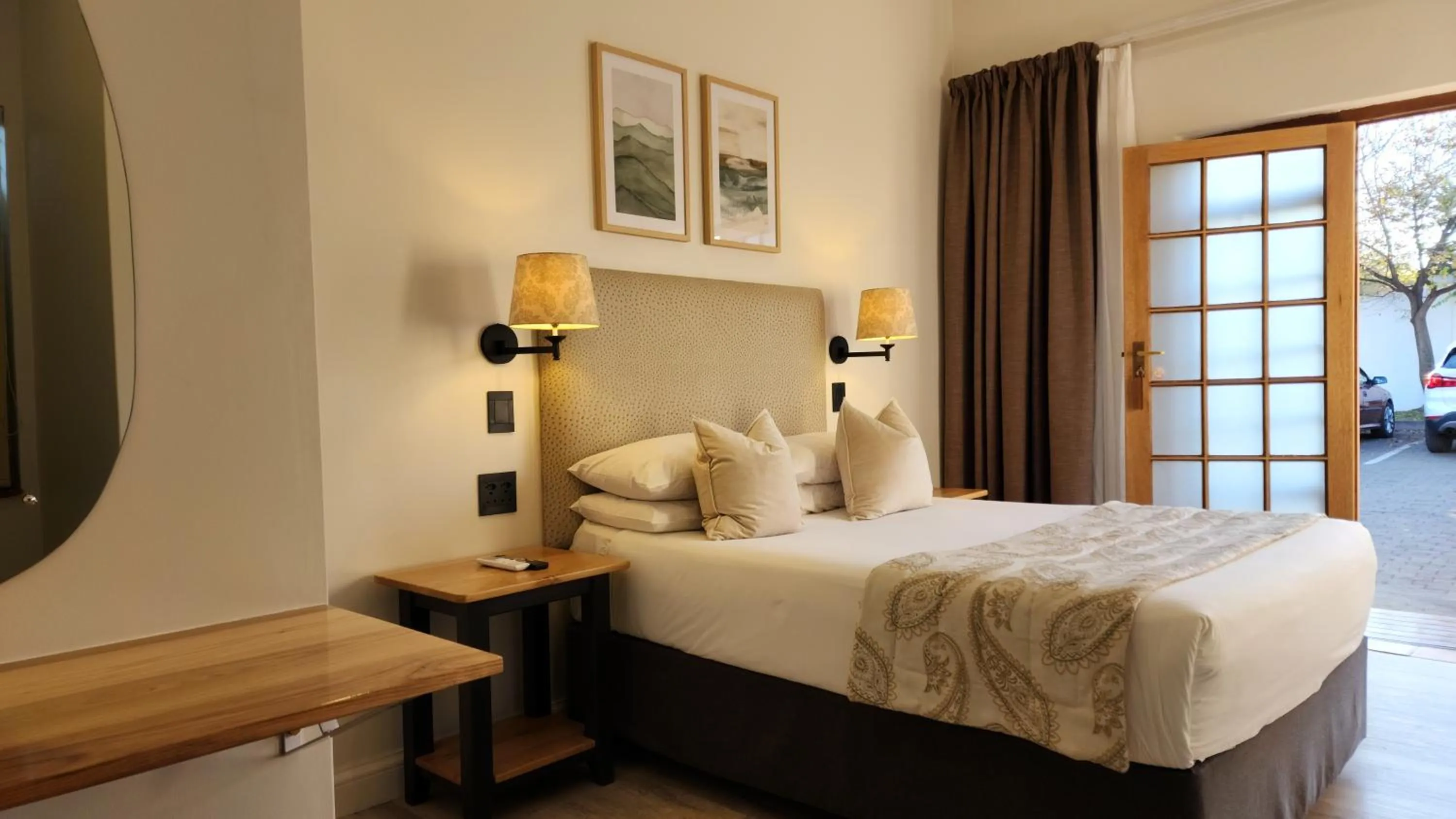 Bed in Shonalanga Lodge