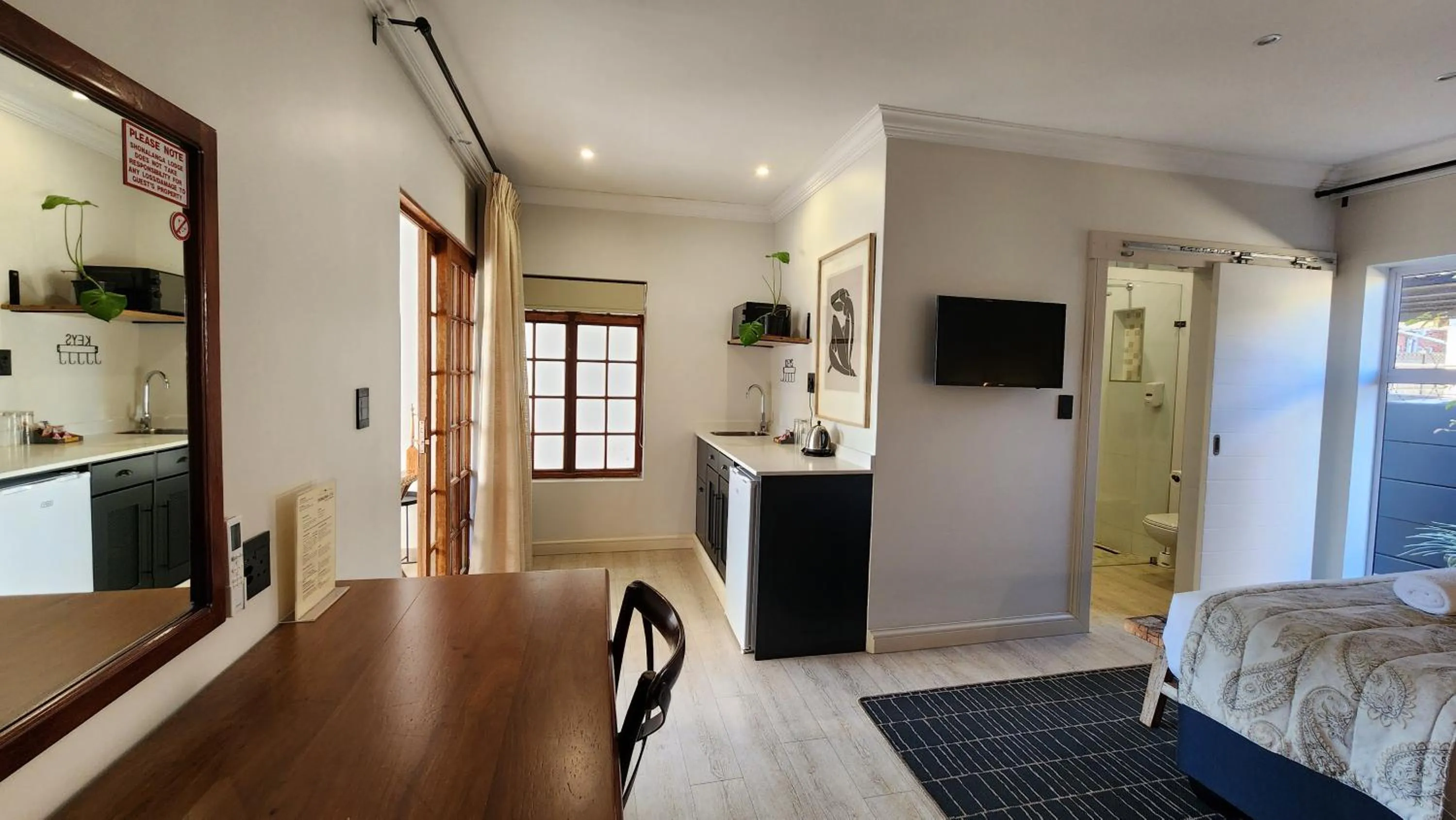 Bed in Shonalanga Lodge