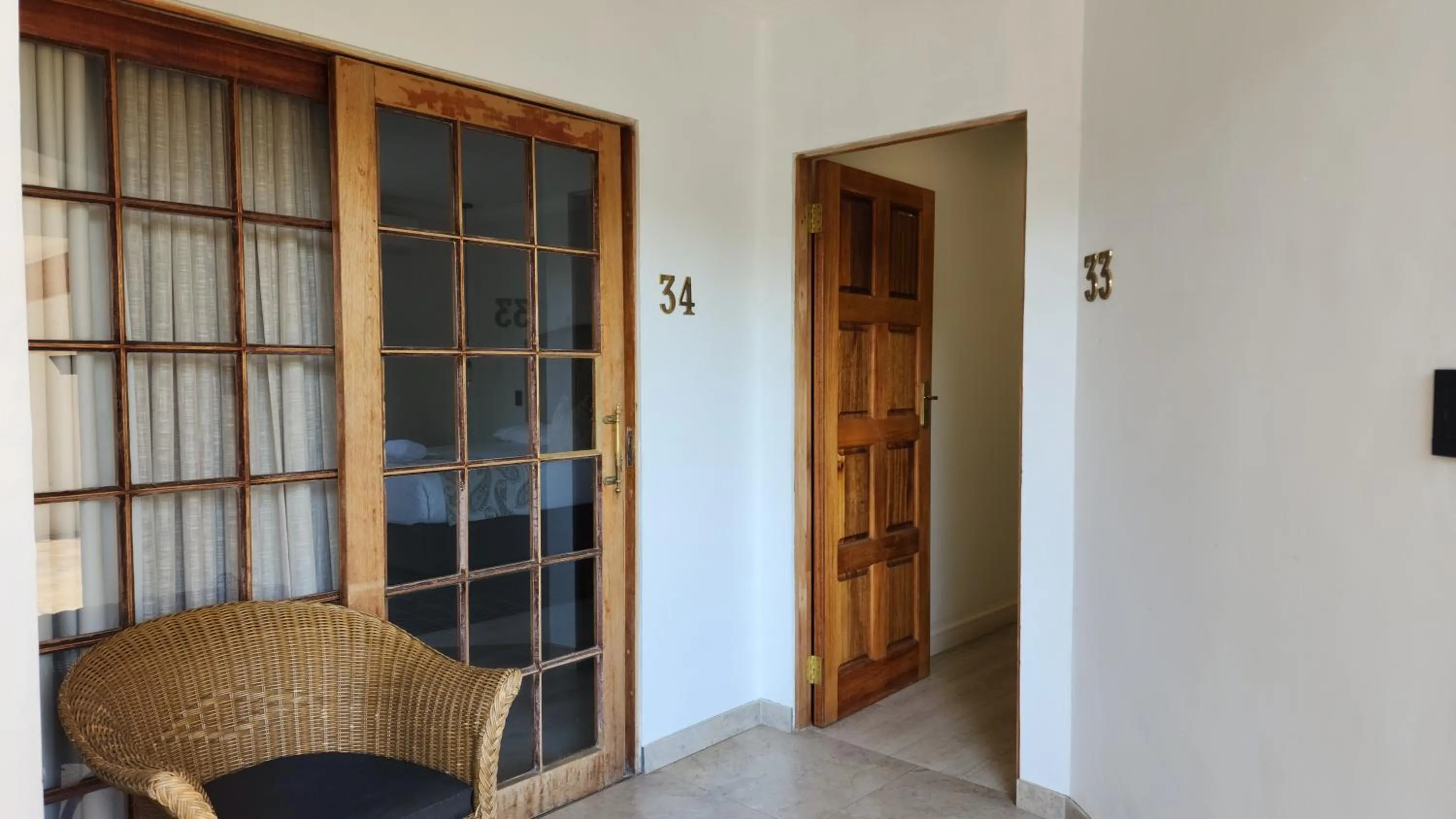 Seating area in Shonalanga Lodge