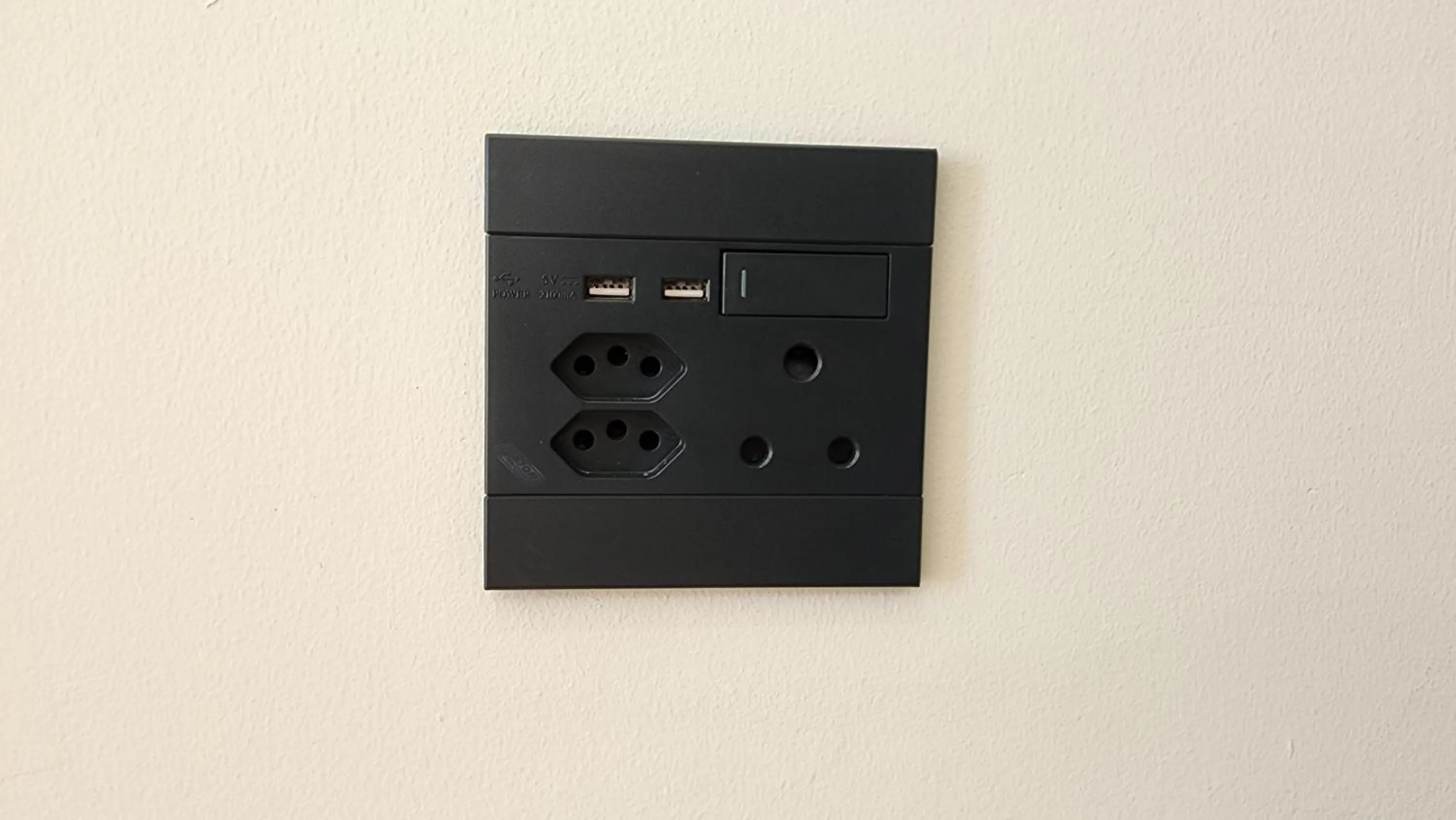 Business facilities in Shonalanga Lodge