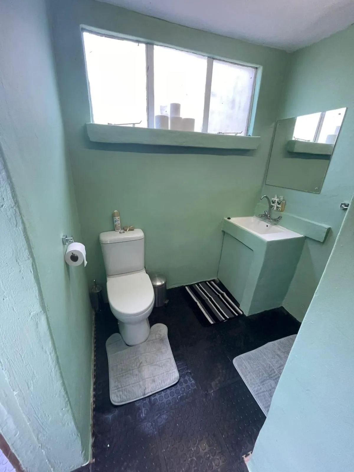 Bathroom in Maninghi Lodge