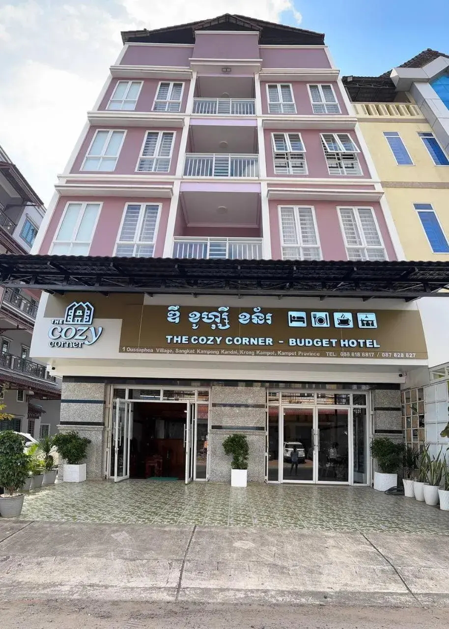 Property building in The Cozy Corner-Budget Hotel Property building in The Cozy Corner-Budget Hotel