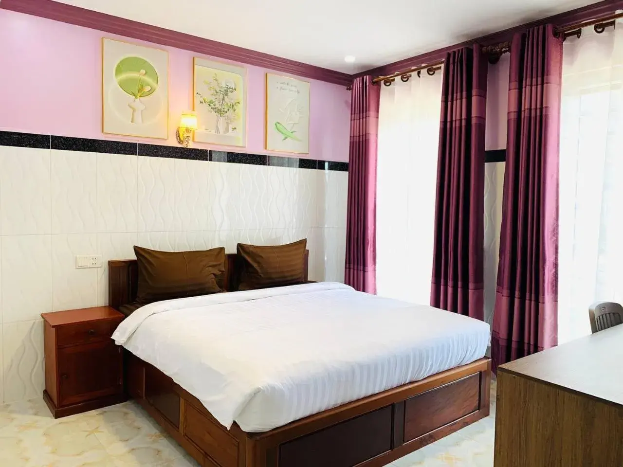 Bedroom, Bed in The Cozy Corner-Budget Hotel Bedroom, Bed in The Cozy Corner-Budget Hotel