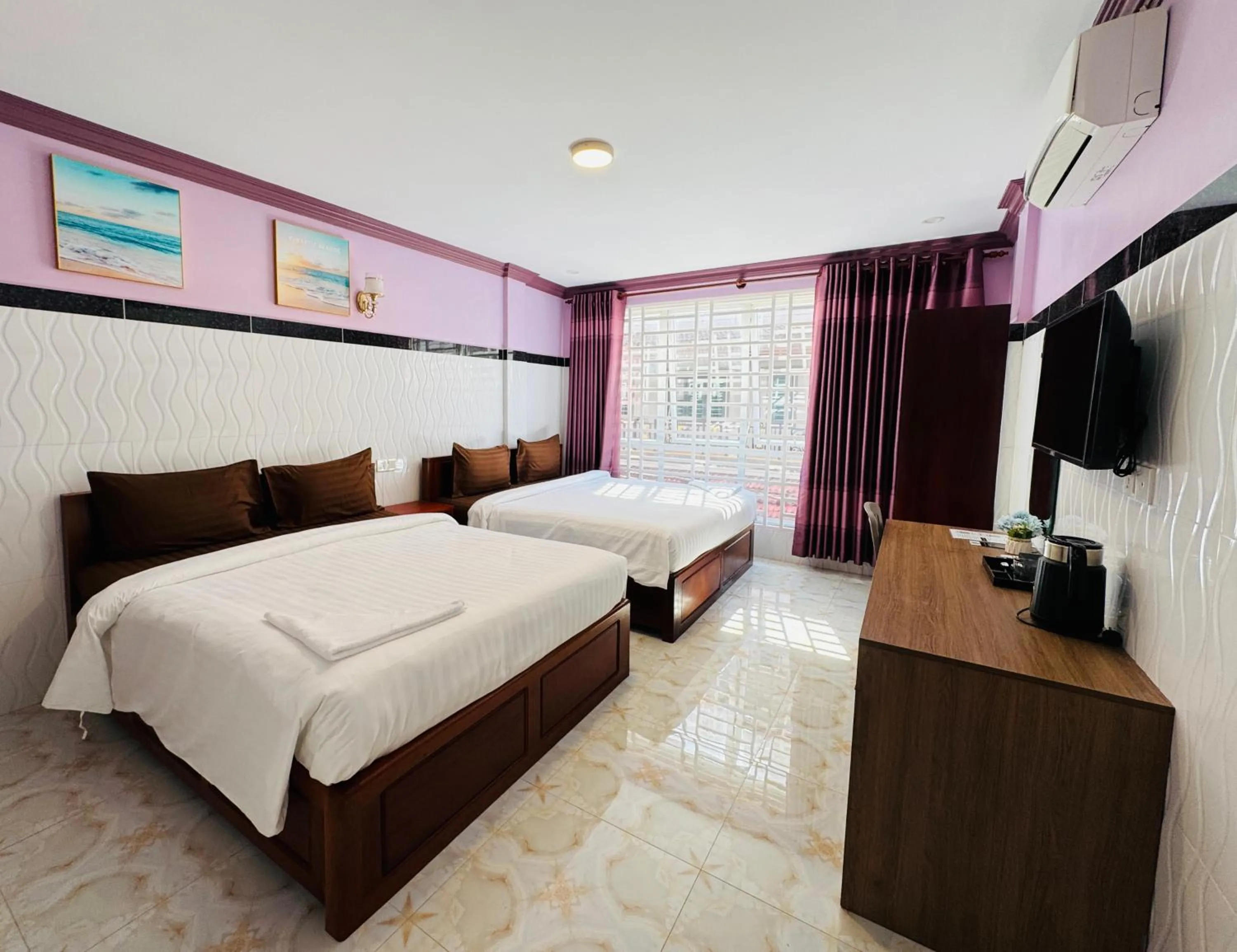 Bedroom, Bed in The Cozy Corner-Budget Hotel