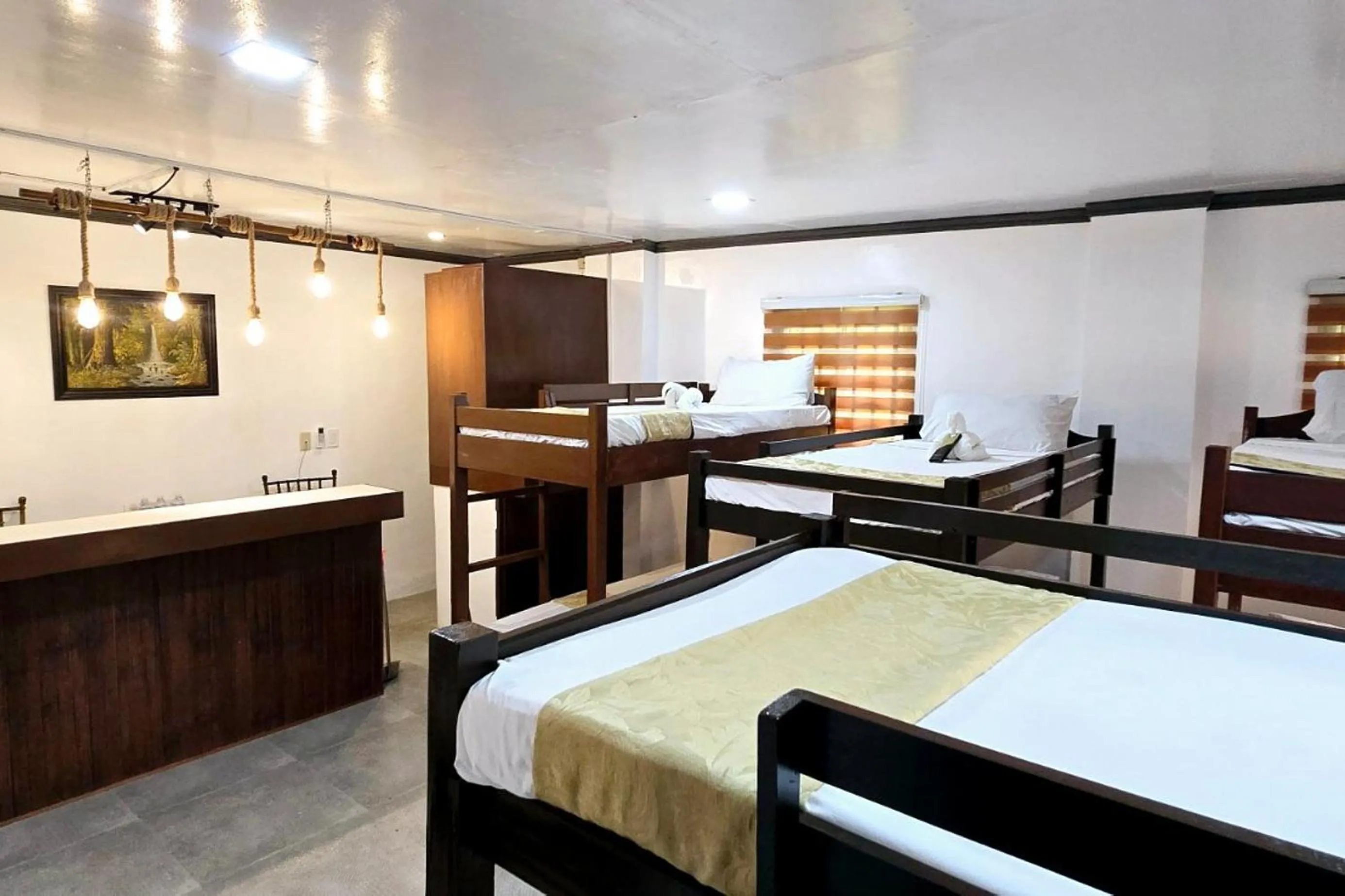 Bed in Captains Suites Albay