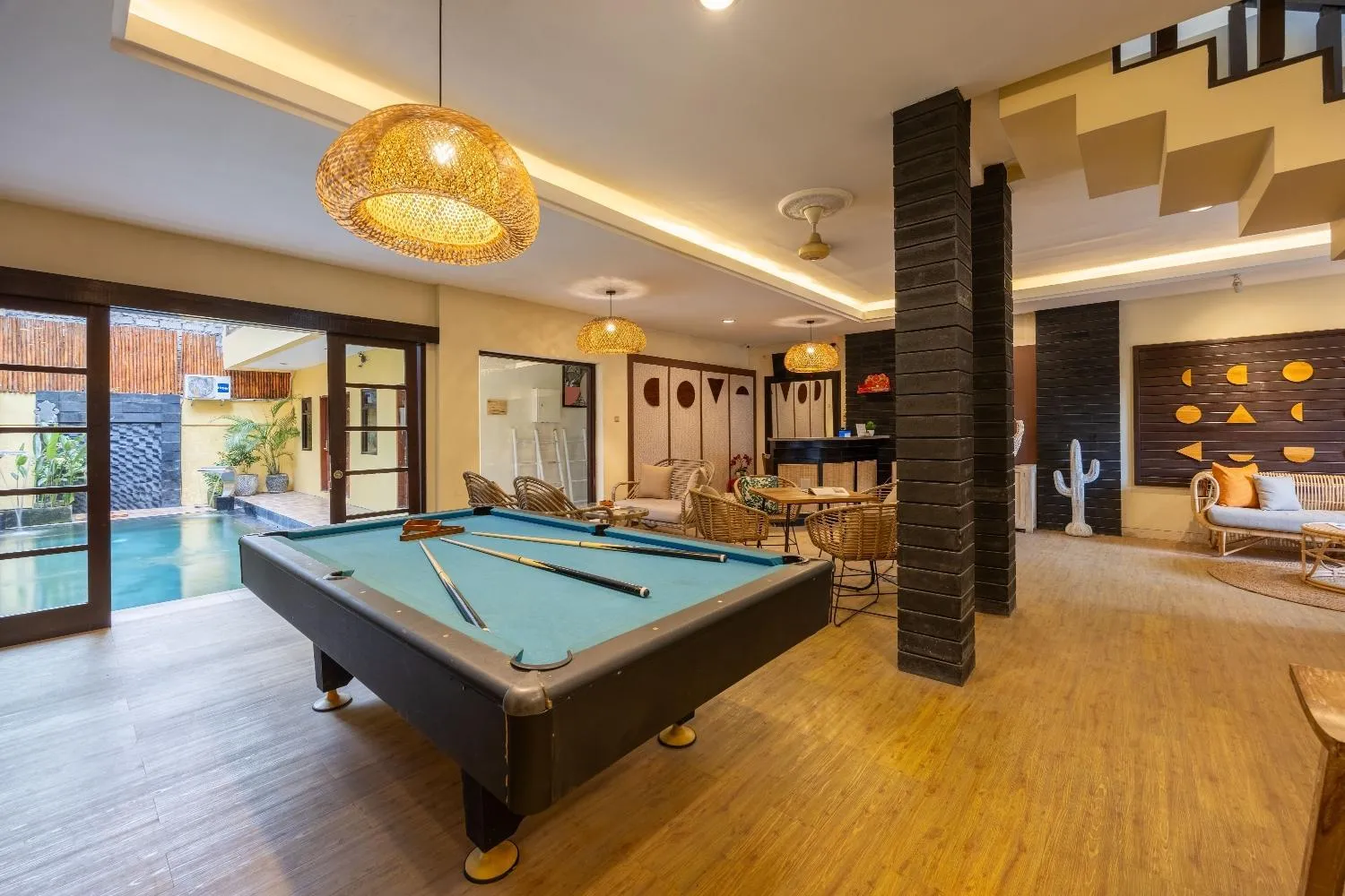 Lobby or reception in Cove Kavana