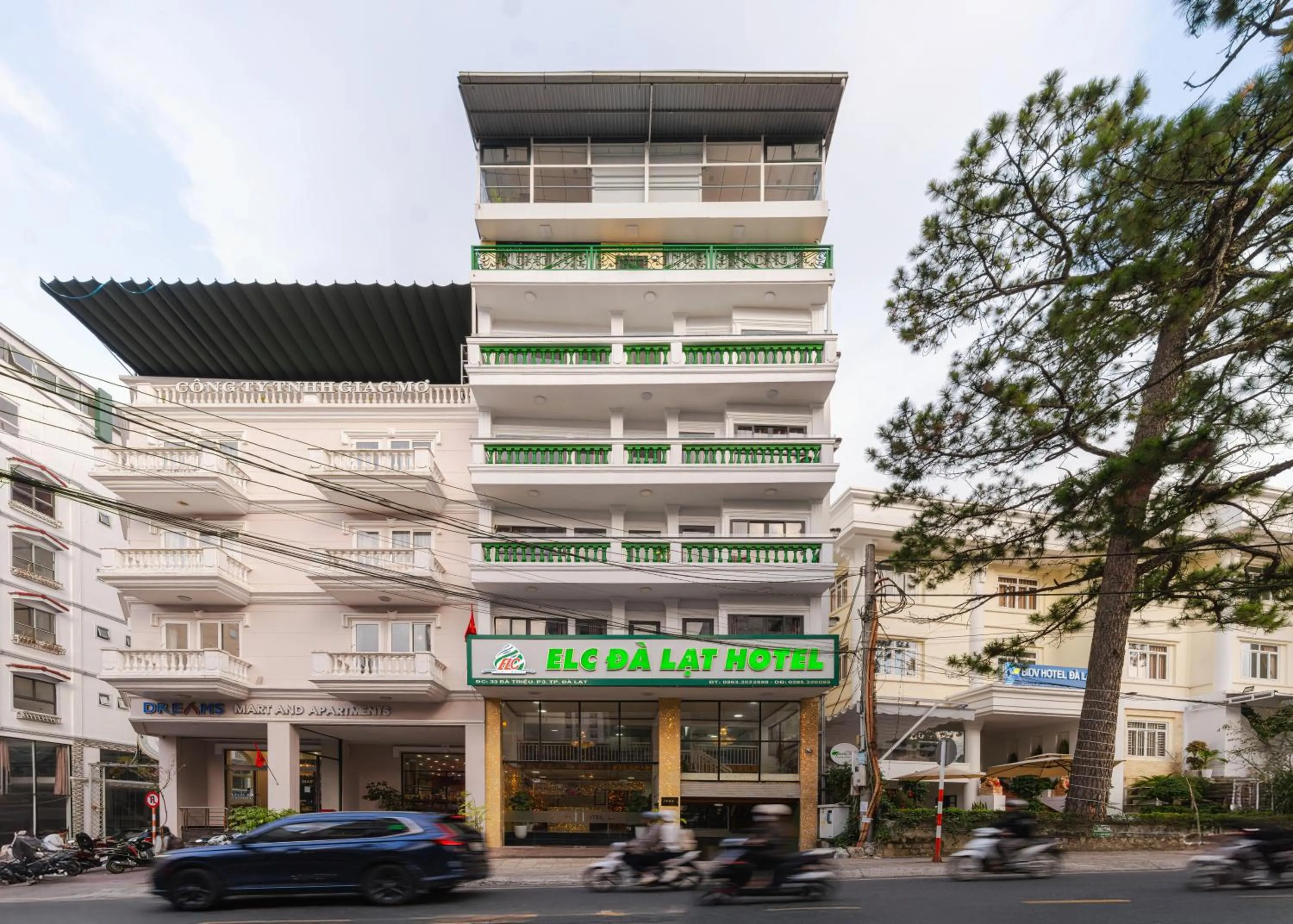 Property building in ELC Luxury Da Lat Hotel & Apartment