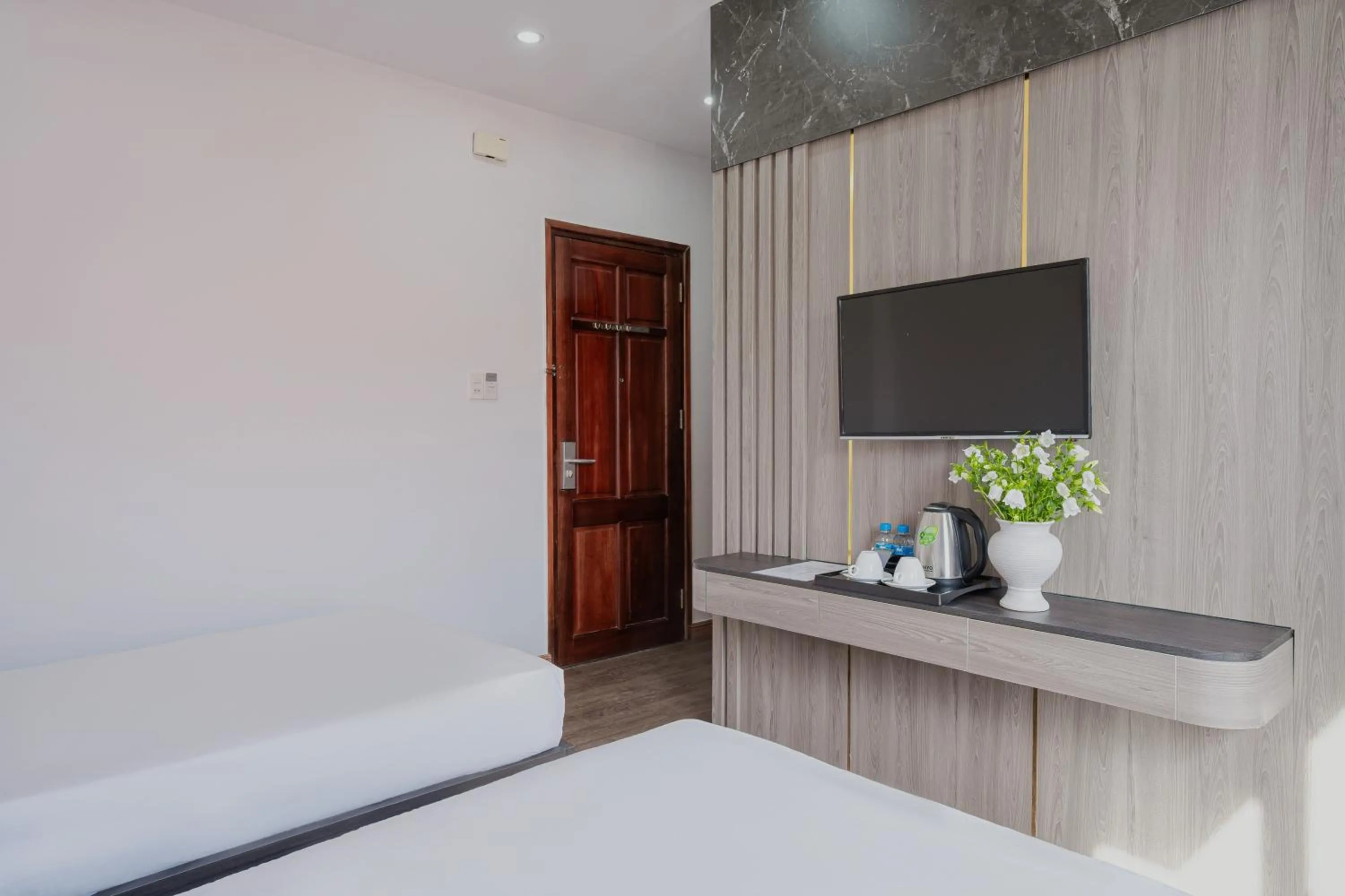 Photo of the whole room, Bed in ELC Luxury Da Lat Hotel & Apartment
