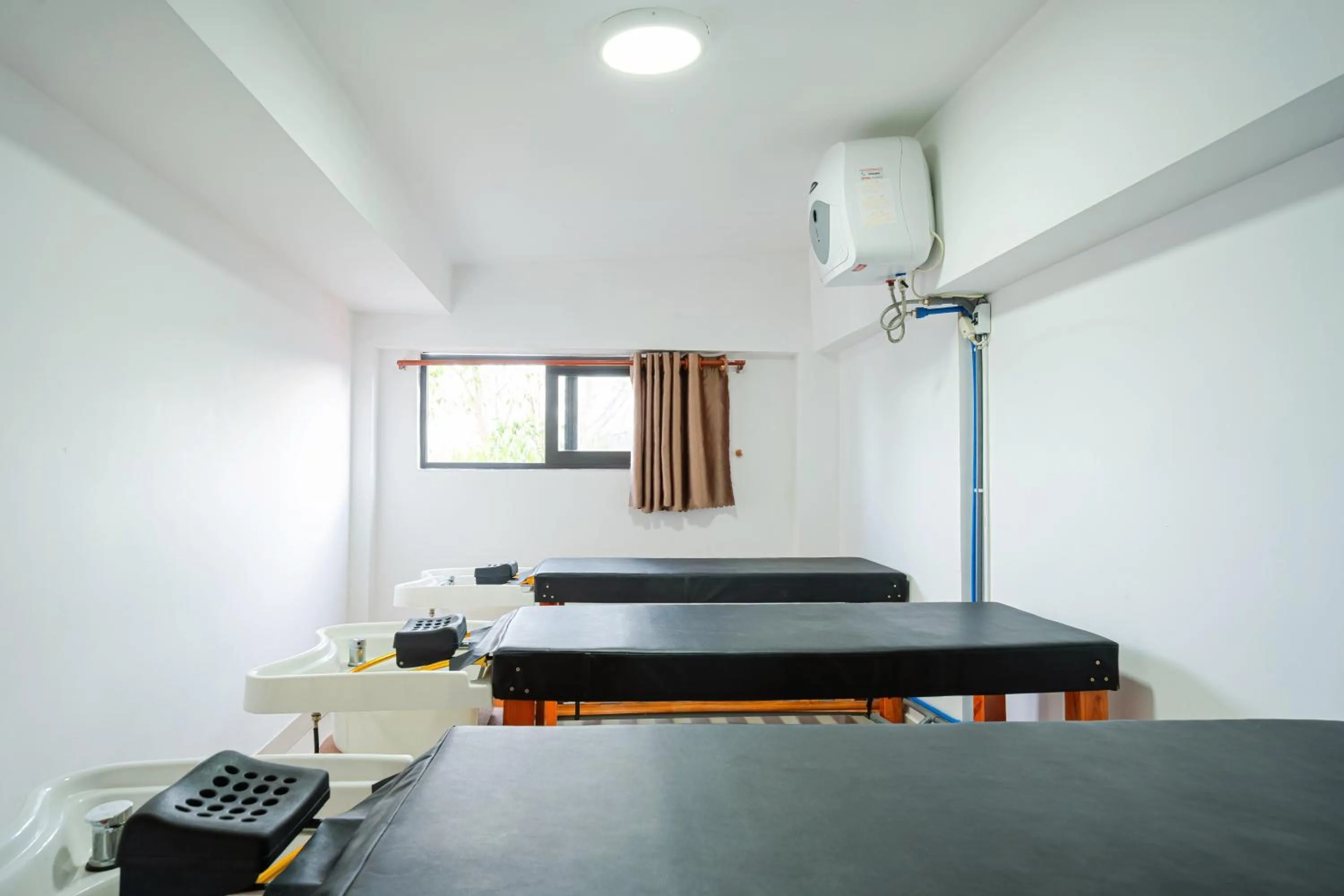 Spa and wellness centre/facilities, Bed in ELC Luxury Da Lat Hotel & Apartment