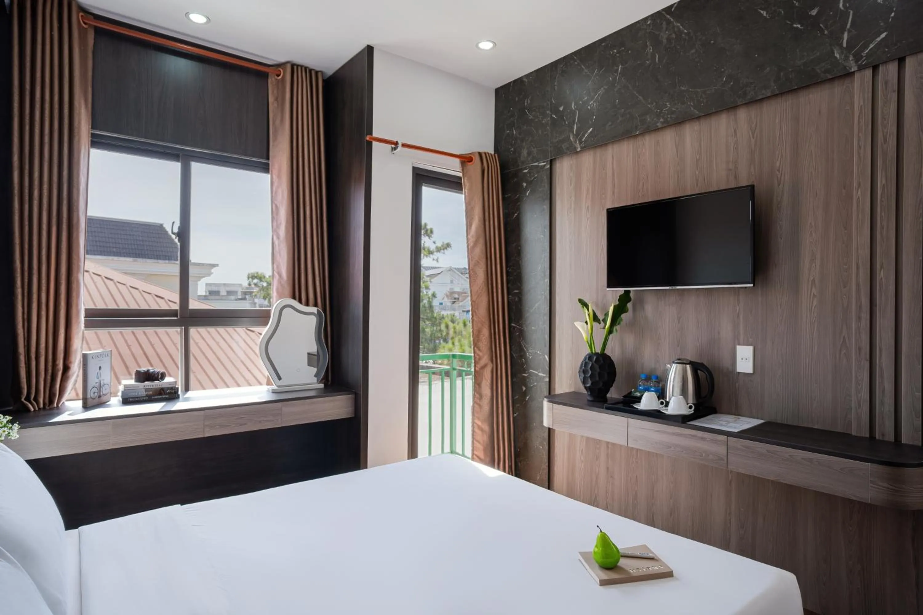 Photo of the whole room, Bed in ELC Luxury Da Lat Hotel & Apartment