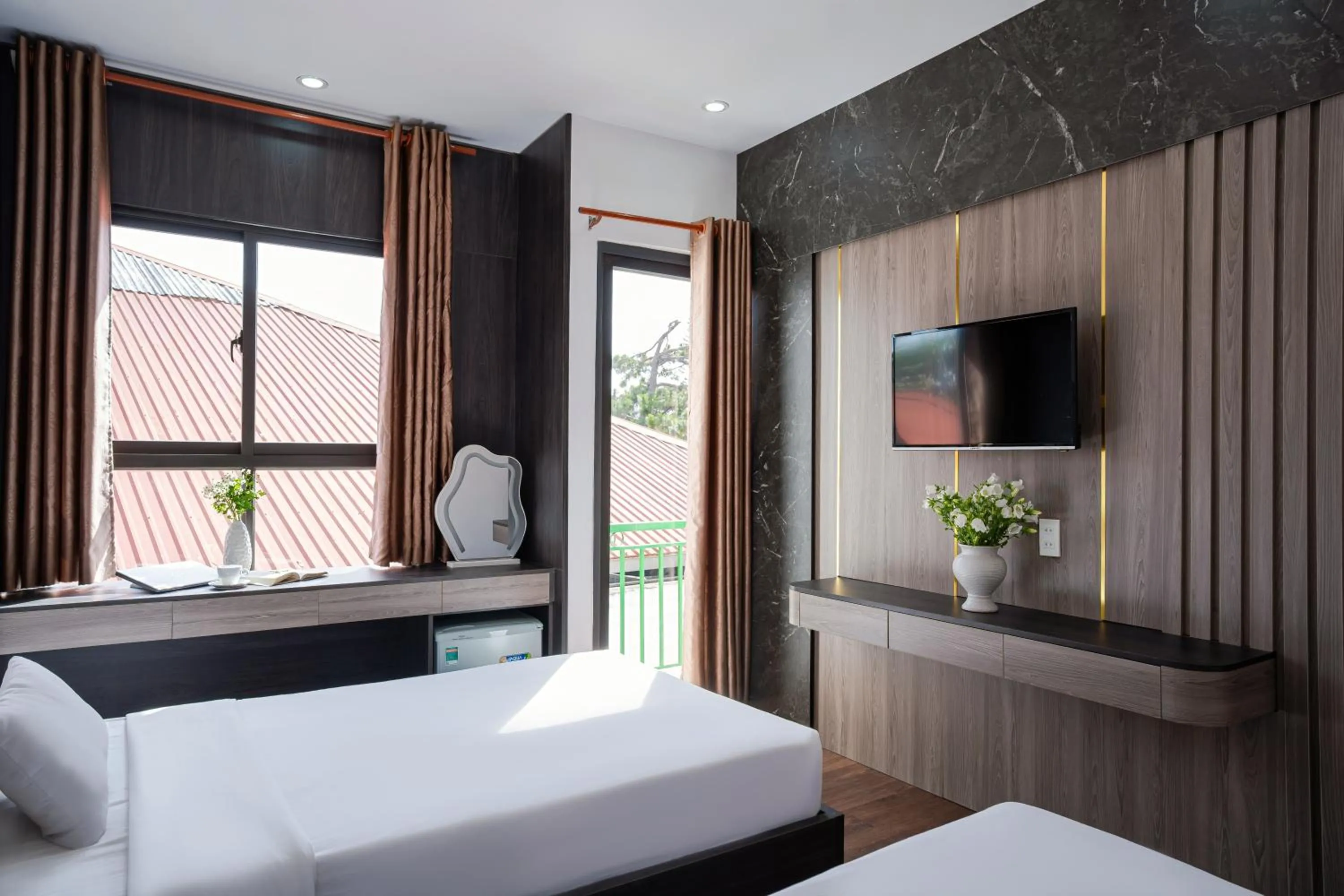Photo of the whole room, Bed in ELC Luxury Da Lat Hotel & Apartment