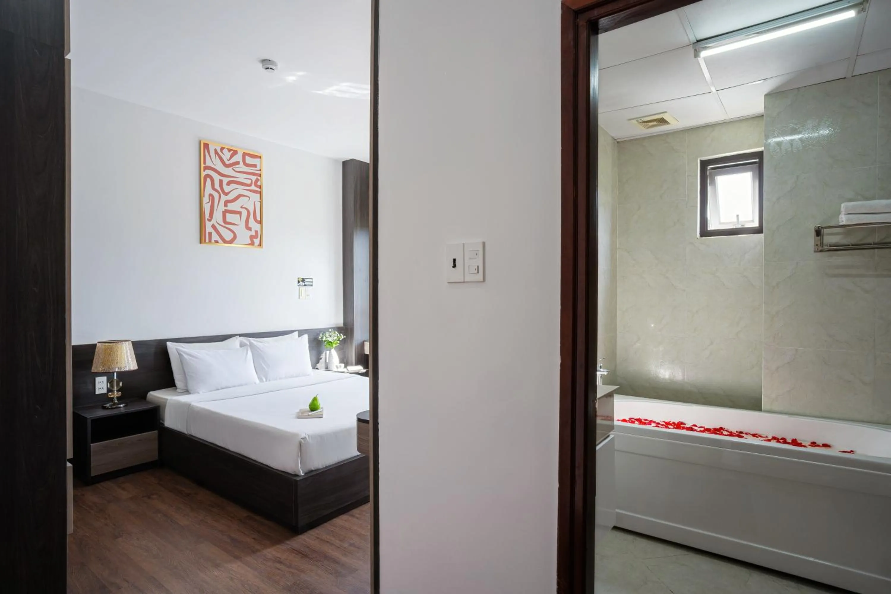 Bedroom, Bed in ELC Luxury Da Lat Hotel & Apartment