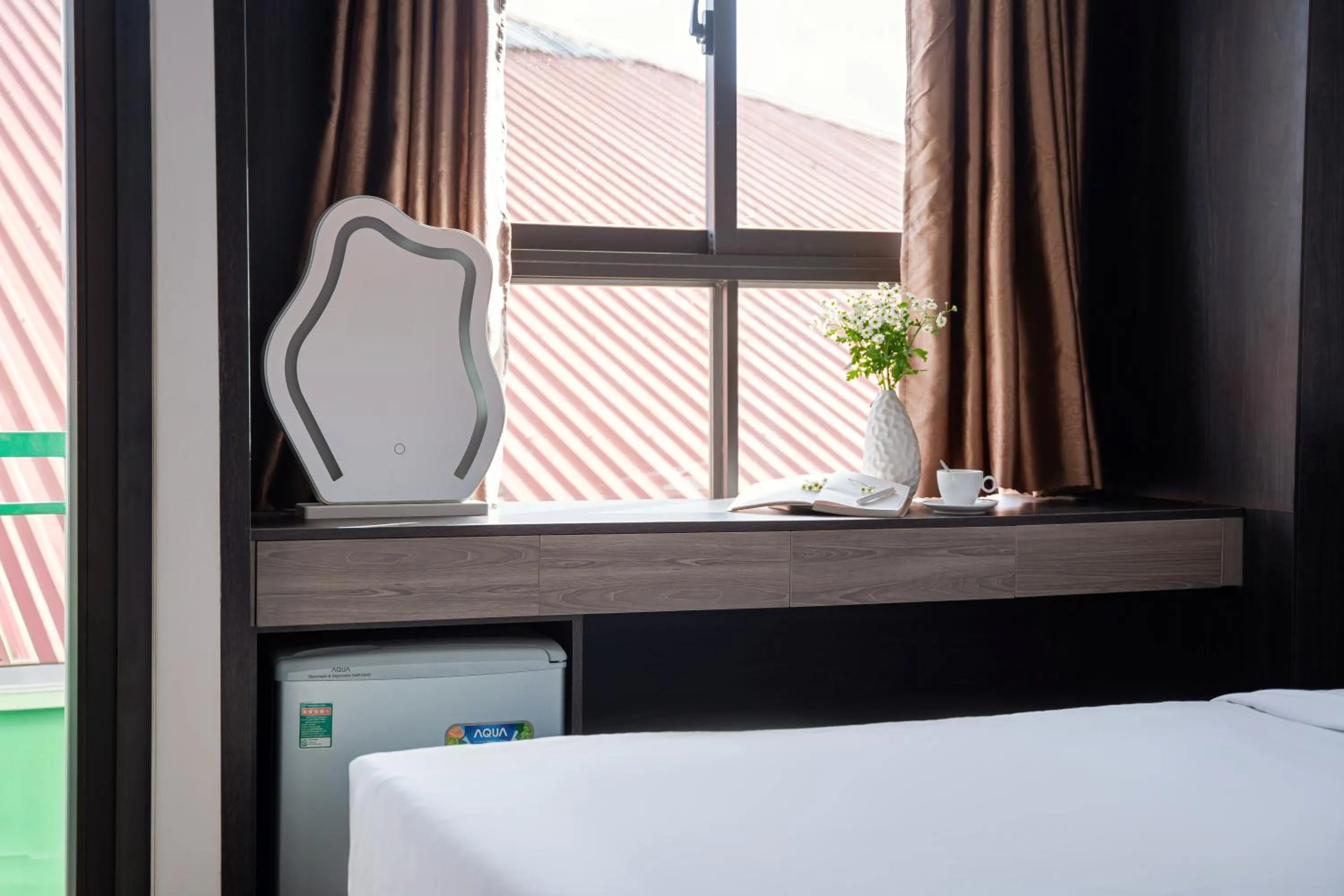 View (from property/room), Bed in ELC Luxury Da Lat Hotel & Apartment