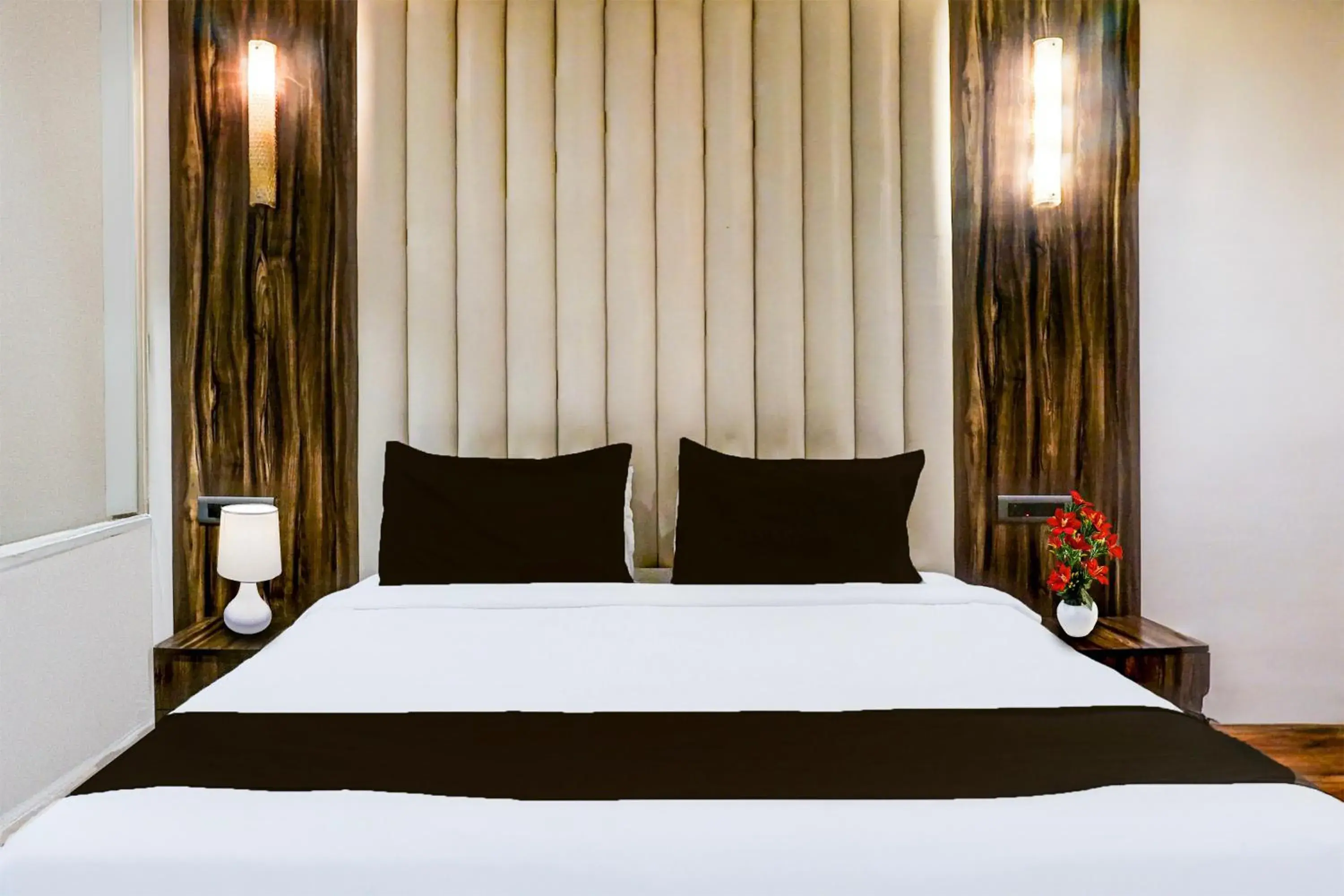 Bedroom, Bed in Super Townhouse Oak Hadapsar Bedroom, Bed in Super Townhouse Oak Hadapsar