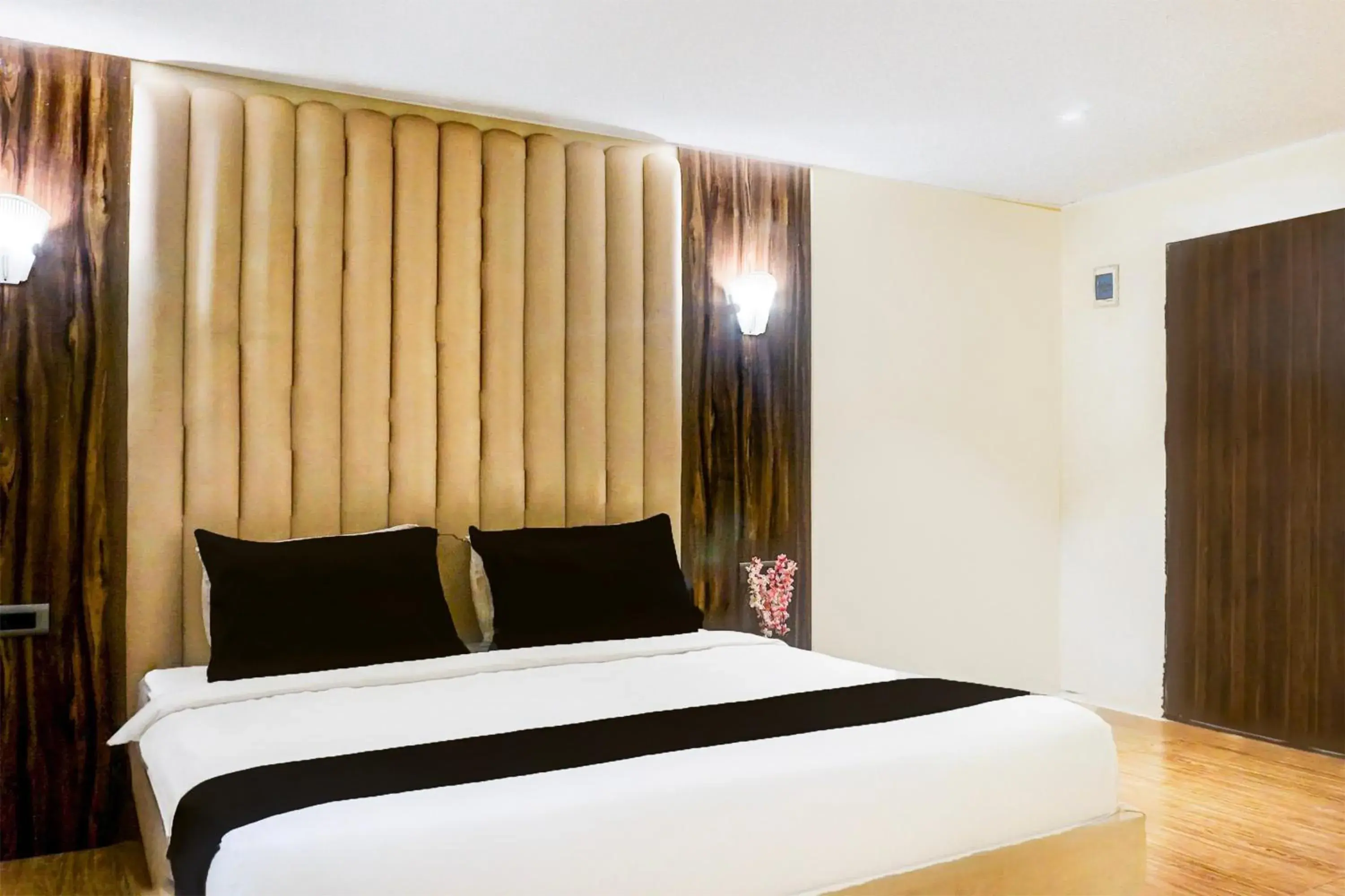 Bedroom, Bed in Super Townhouse Oak Hadapsar Bedroom, Bed in Super Townhouse Oak Hadapsar