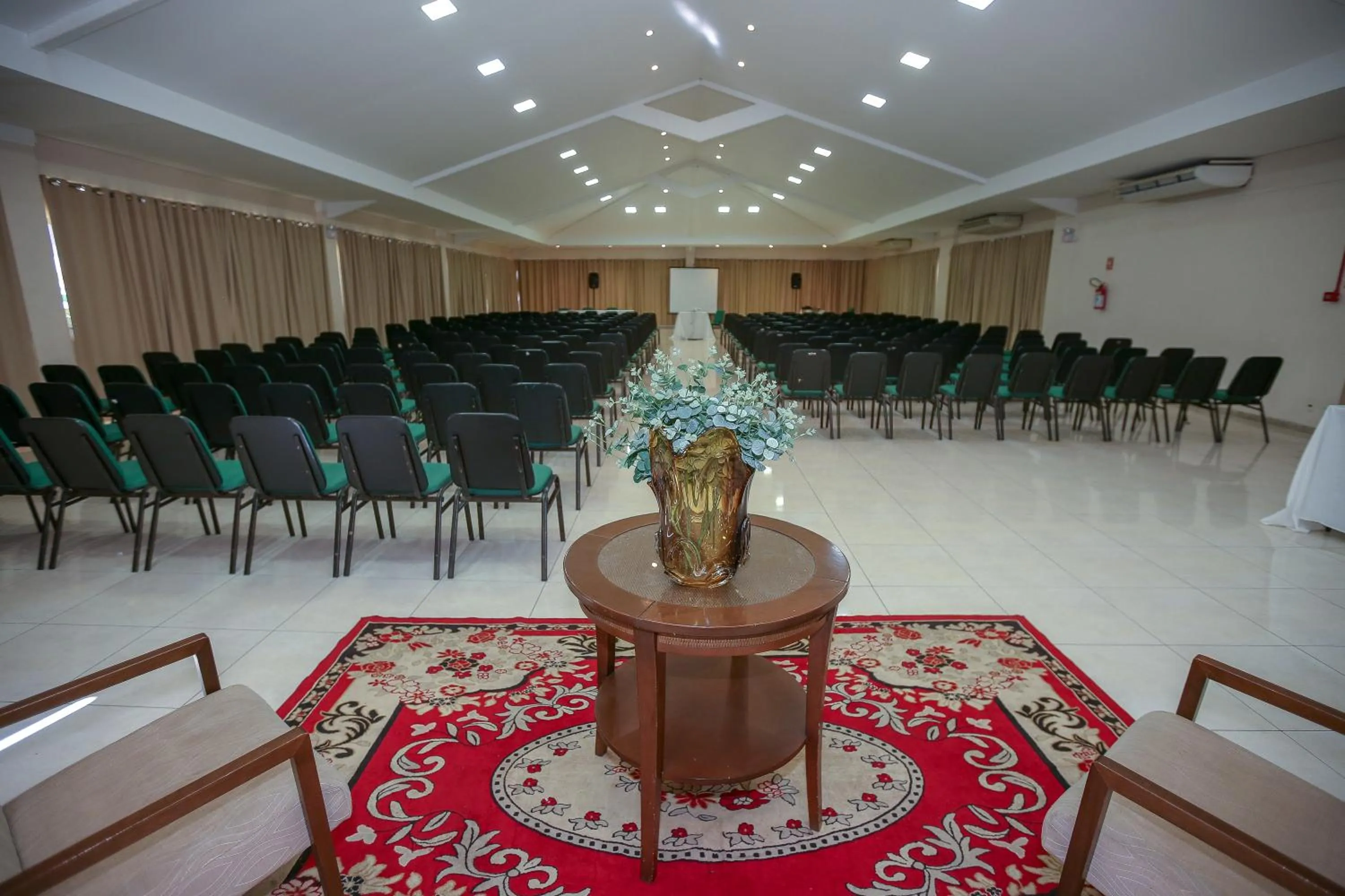 Meeting/conference room in Hotel Nacional Inn São Carlos & Convenções