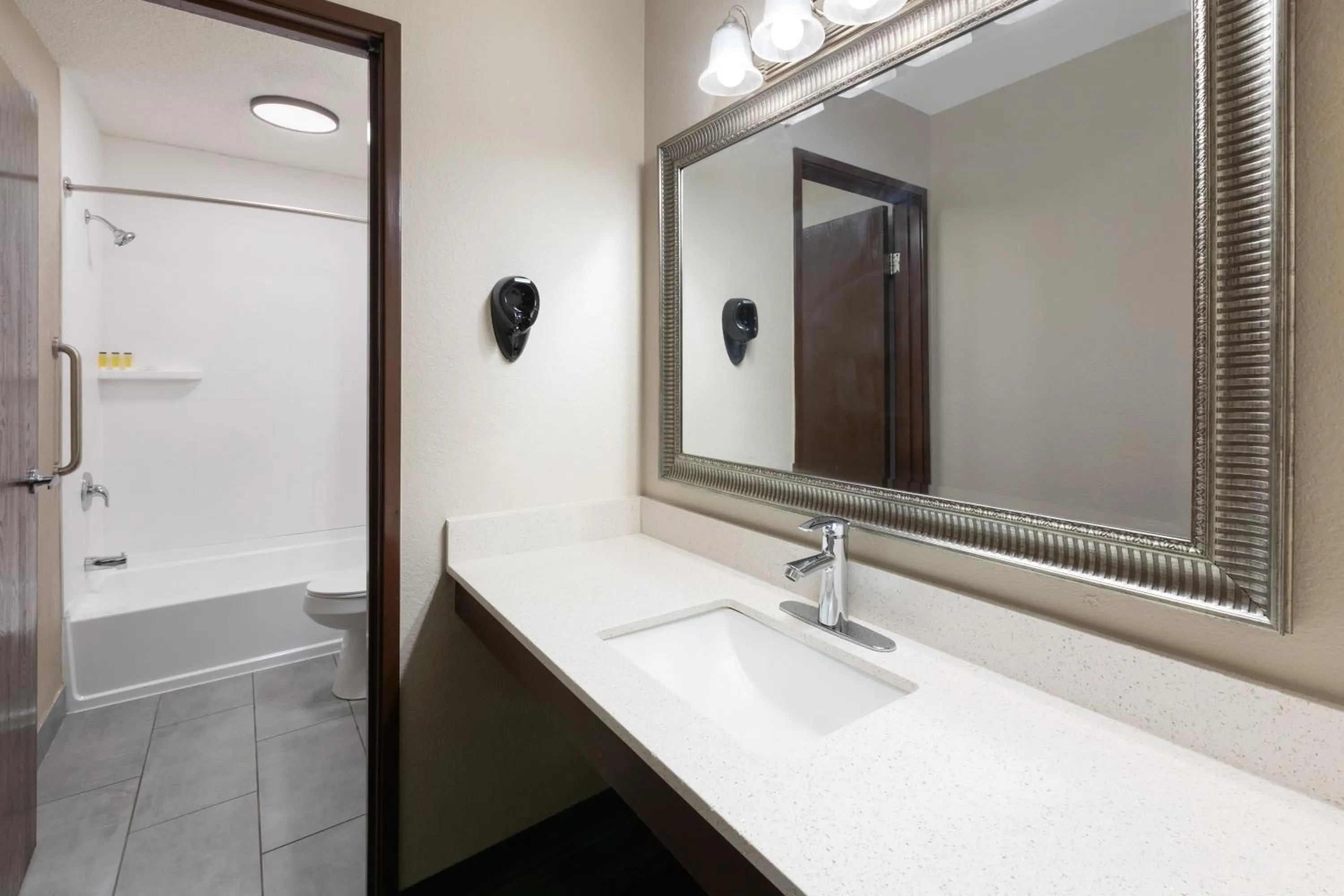 Bathroom in Super 8 by Wyndham Summersville - New River National Park