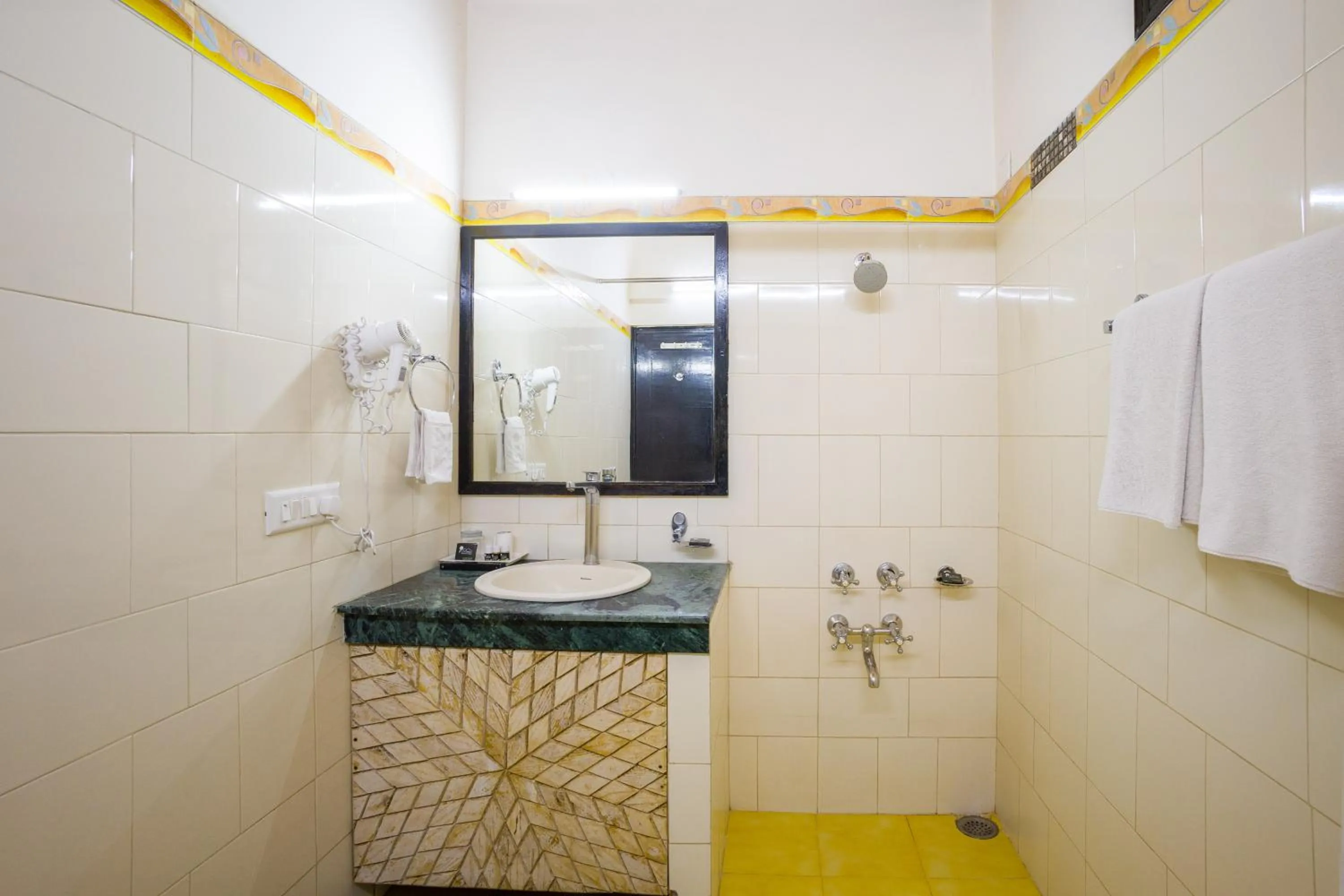 Bathroom in Winnies Holiday Resort & Spa