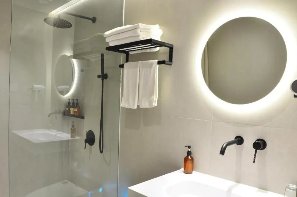 Shower in Xingle Hotel-Suzhou Guanqian Street Pingjiang Road