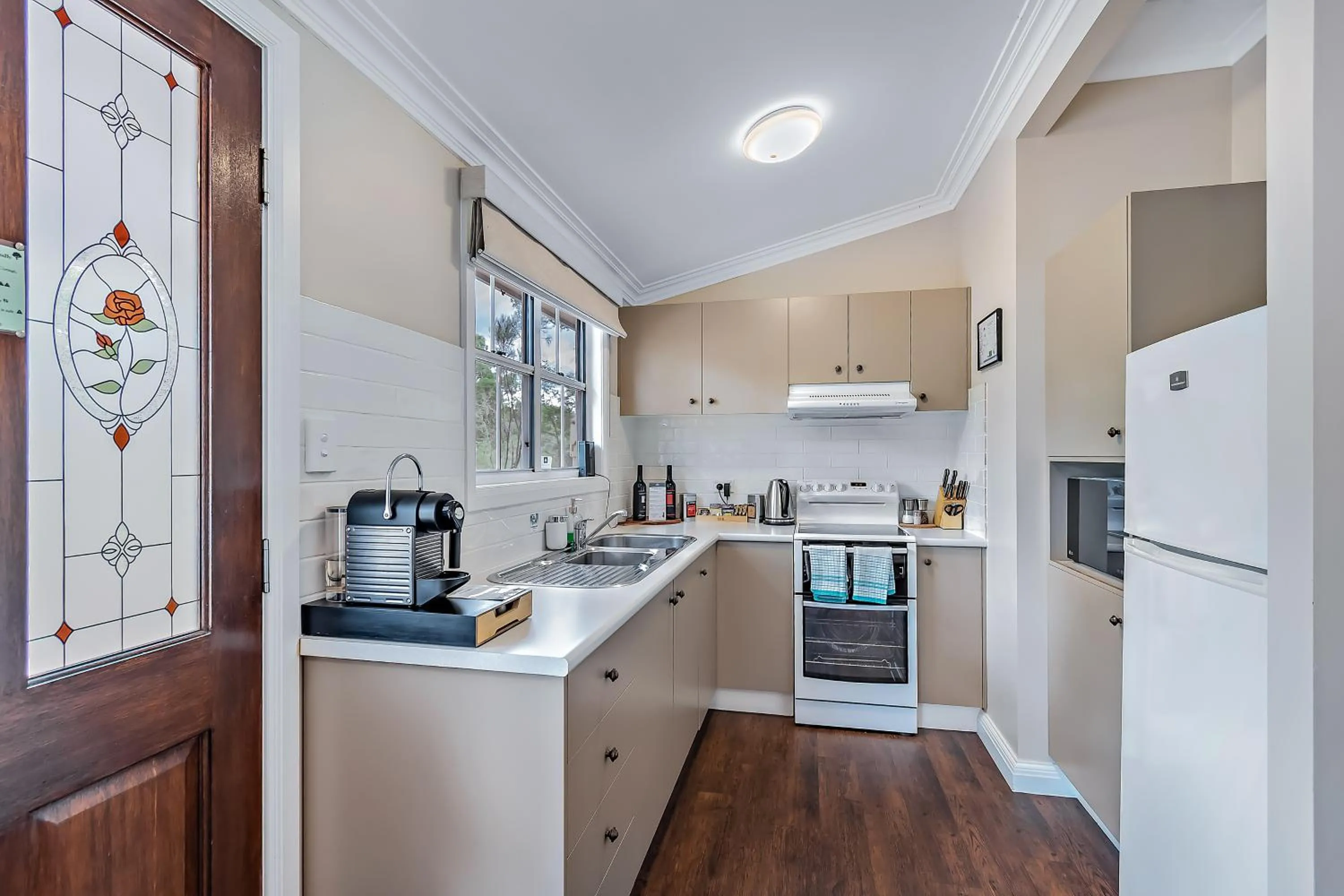 Kitchen or kitchenette in Diamondvale Estate Stanthorpe