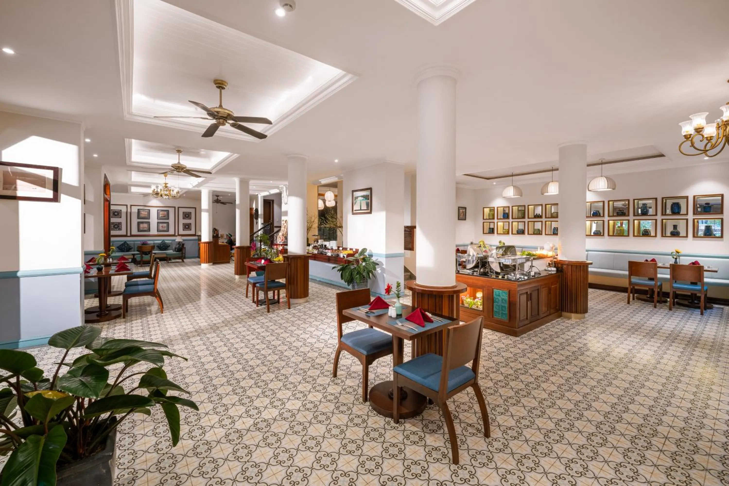 Restaurant/places to eat in Lantana Boutique Hoi An Hotel