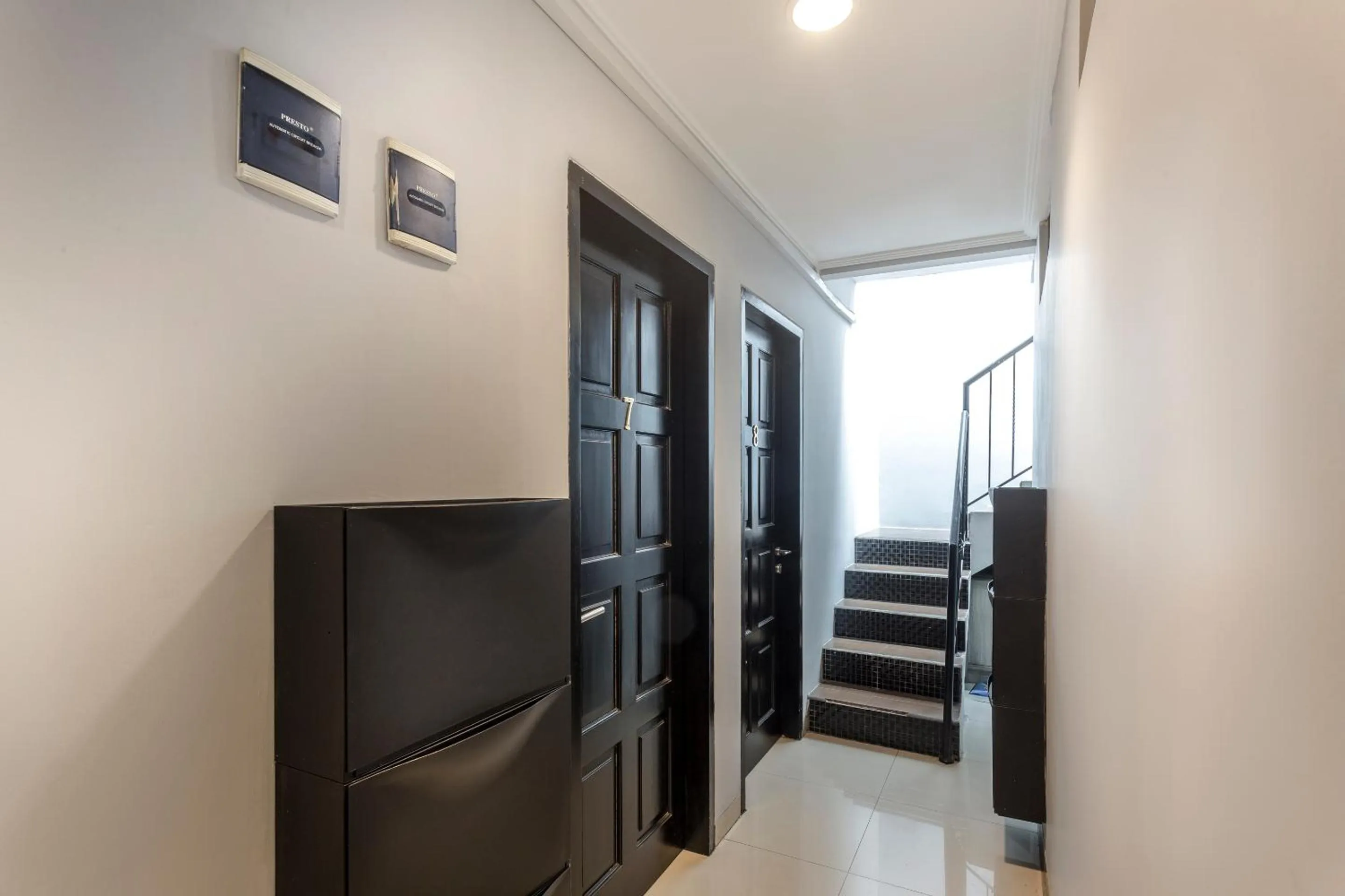 Lobby or reception in Collection O Pondok Indah Near Gandaria City Formerly Lamaison Residence