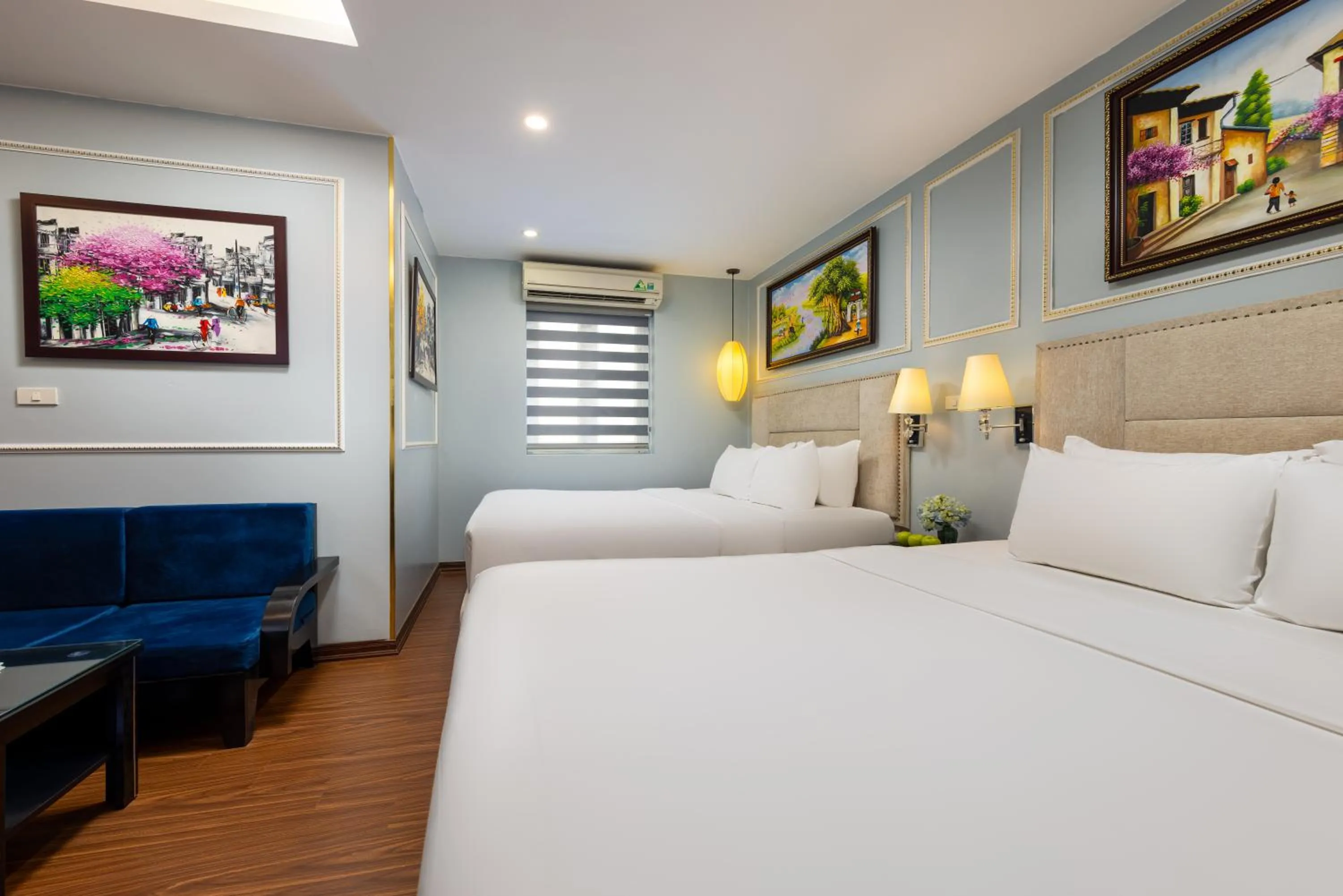 Bedroom, Bed in Golden Amour Hotel