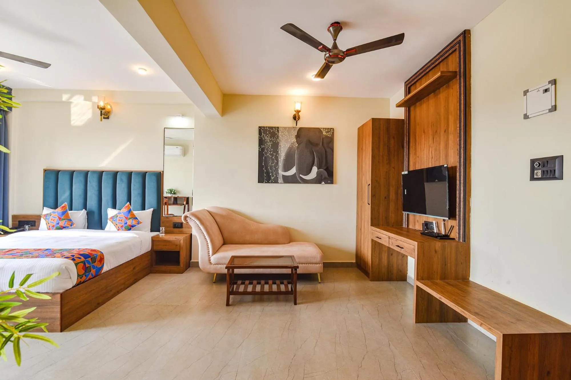 Bedroom, Bed in Jingle Tree Resort in Arambol