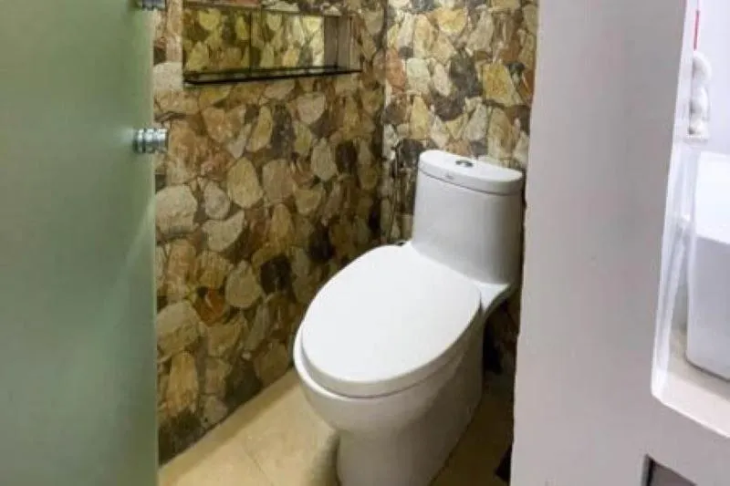 Toilet in Montani Beach Resort Puerto Galera powered by Cocotel