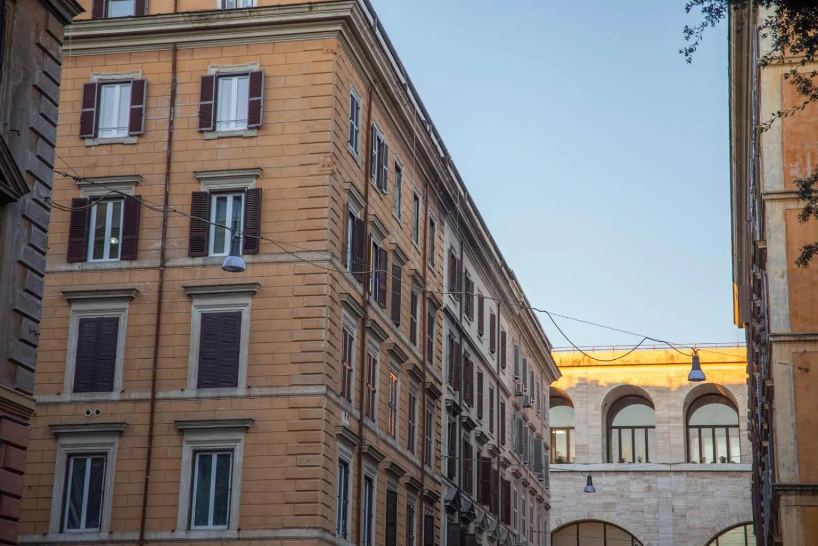 Neighbourhood in Cinema House