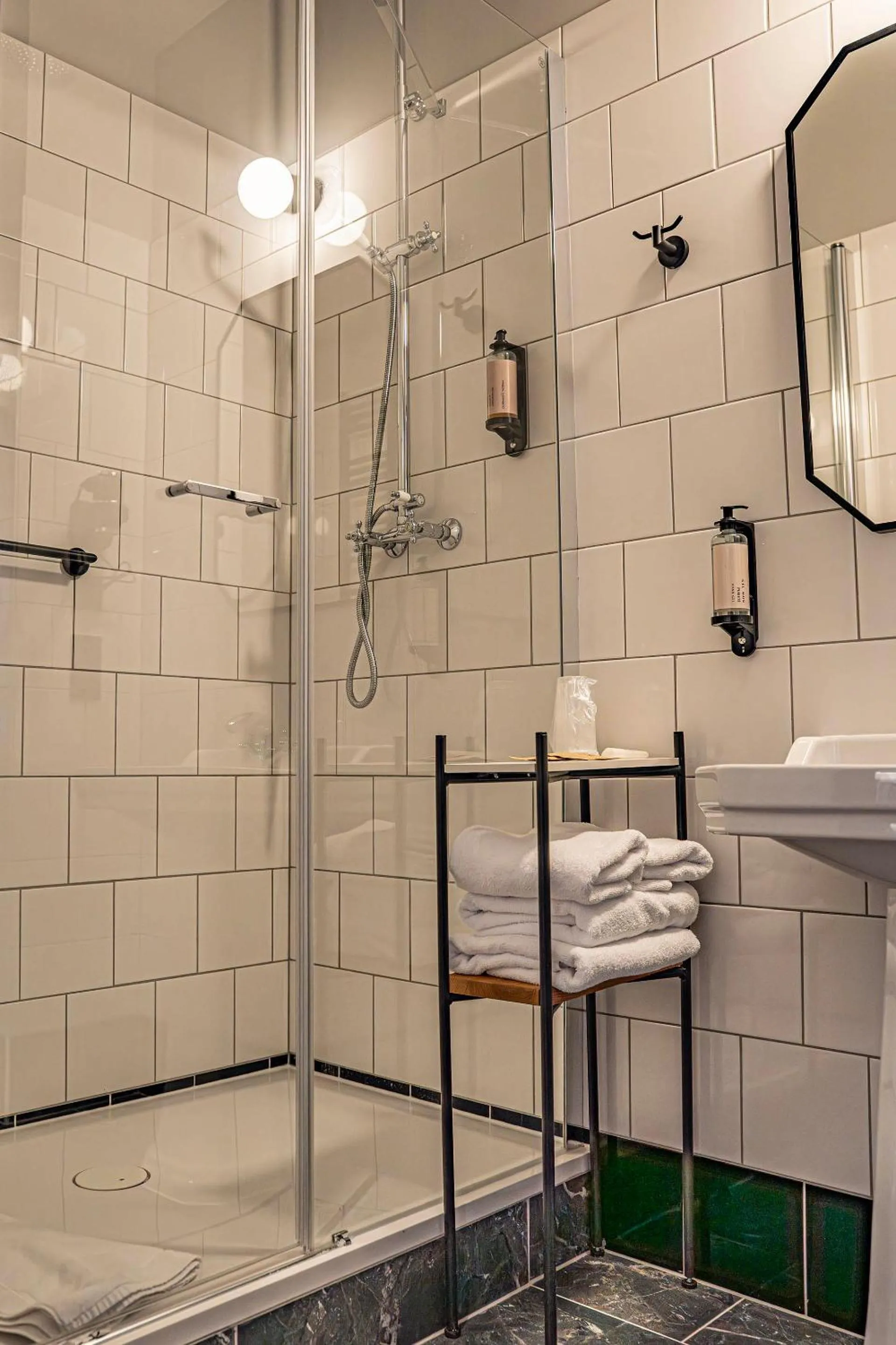 Bathroom in ARCHE Klasztor Wrocław