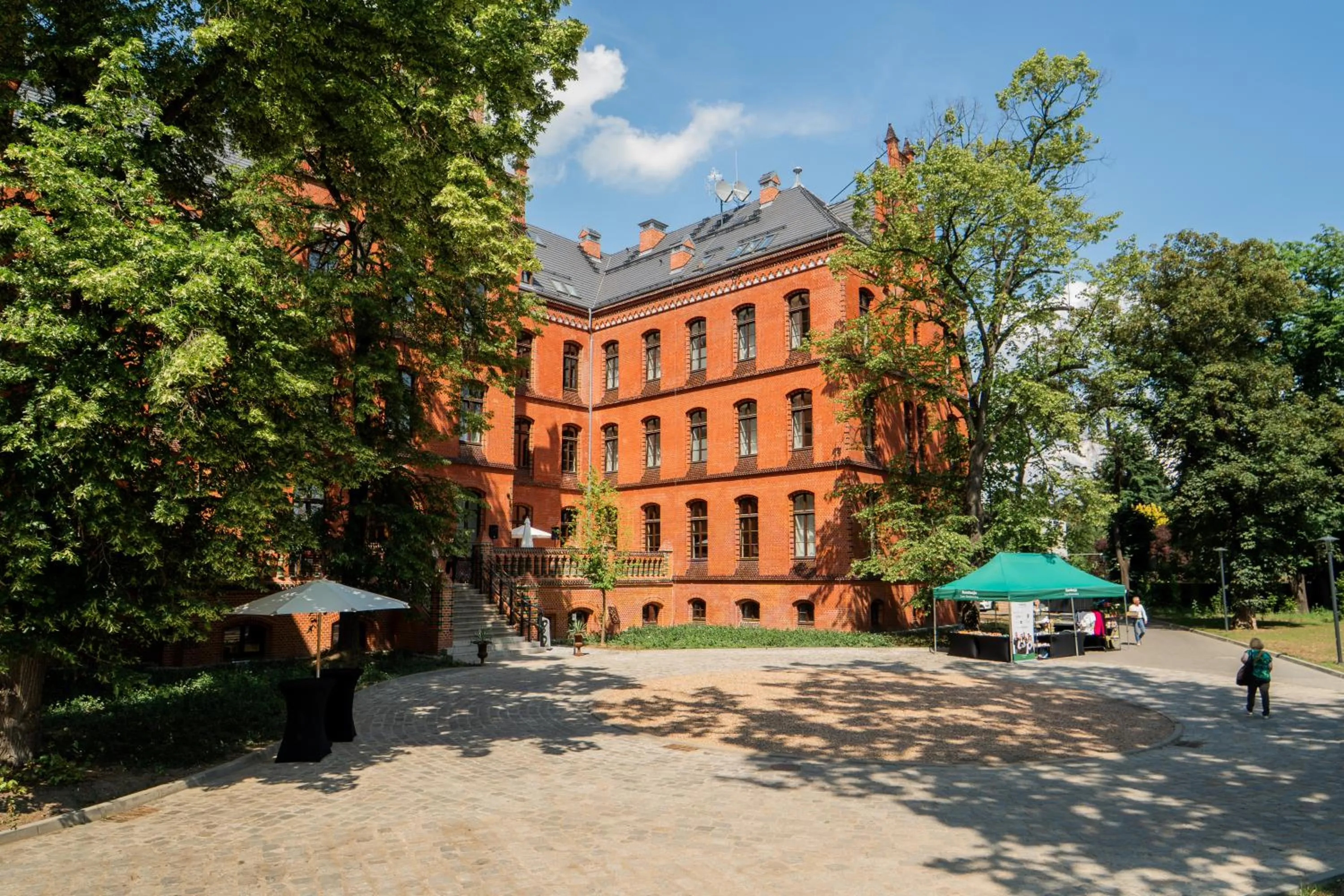 Property building in ARCHE Klasztor Wrocław