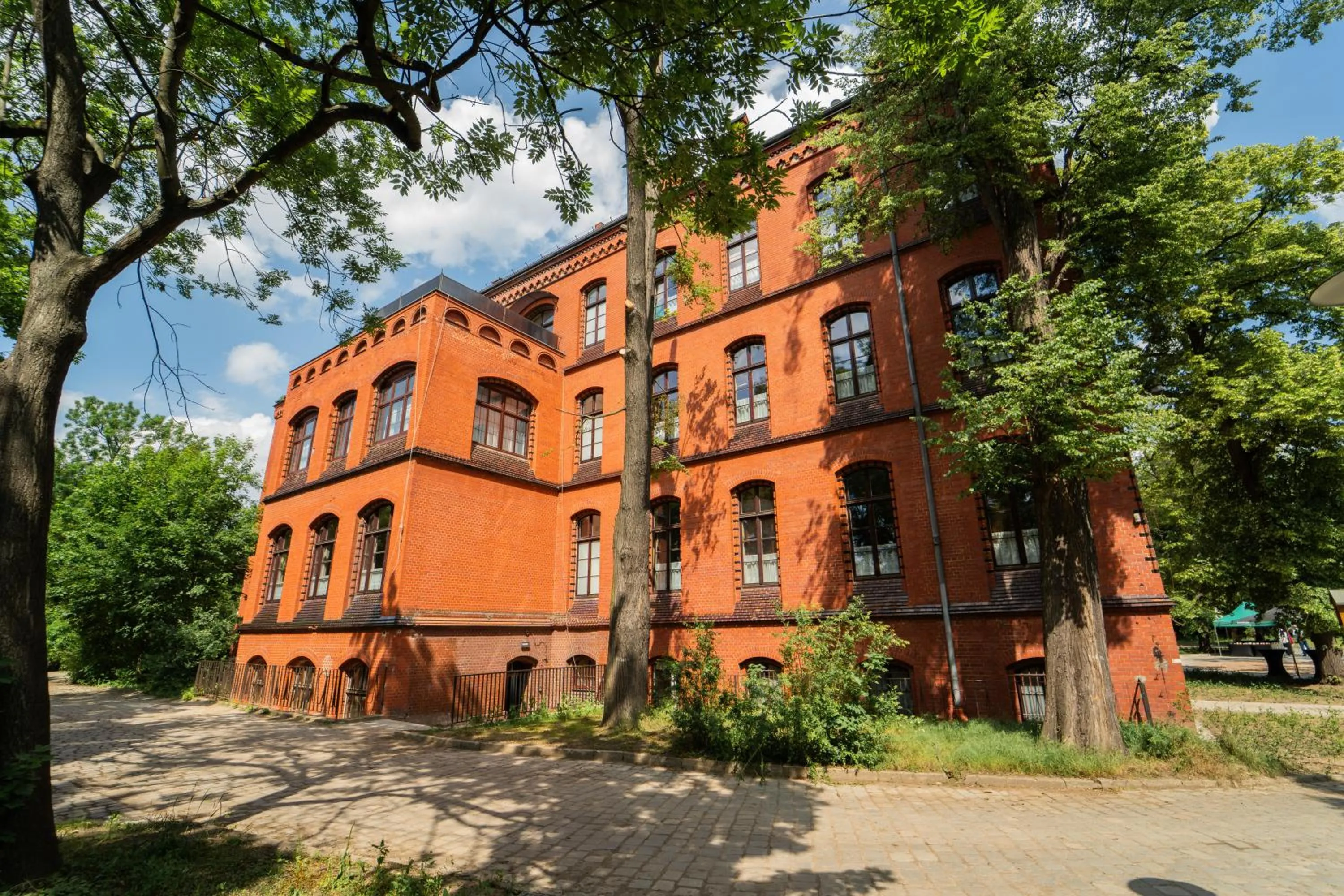 Property building in ARCHE Klasztor Wrocław
