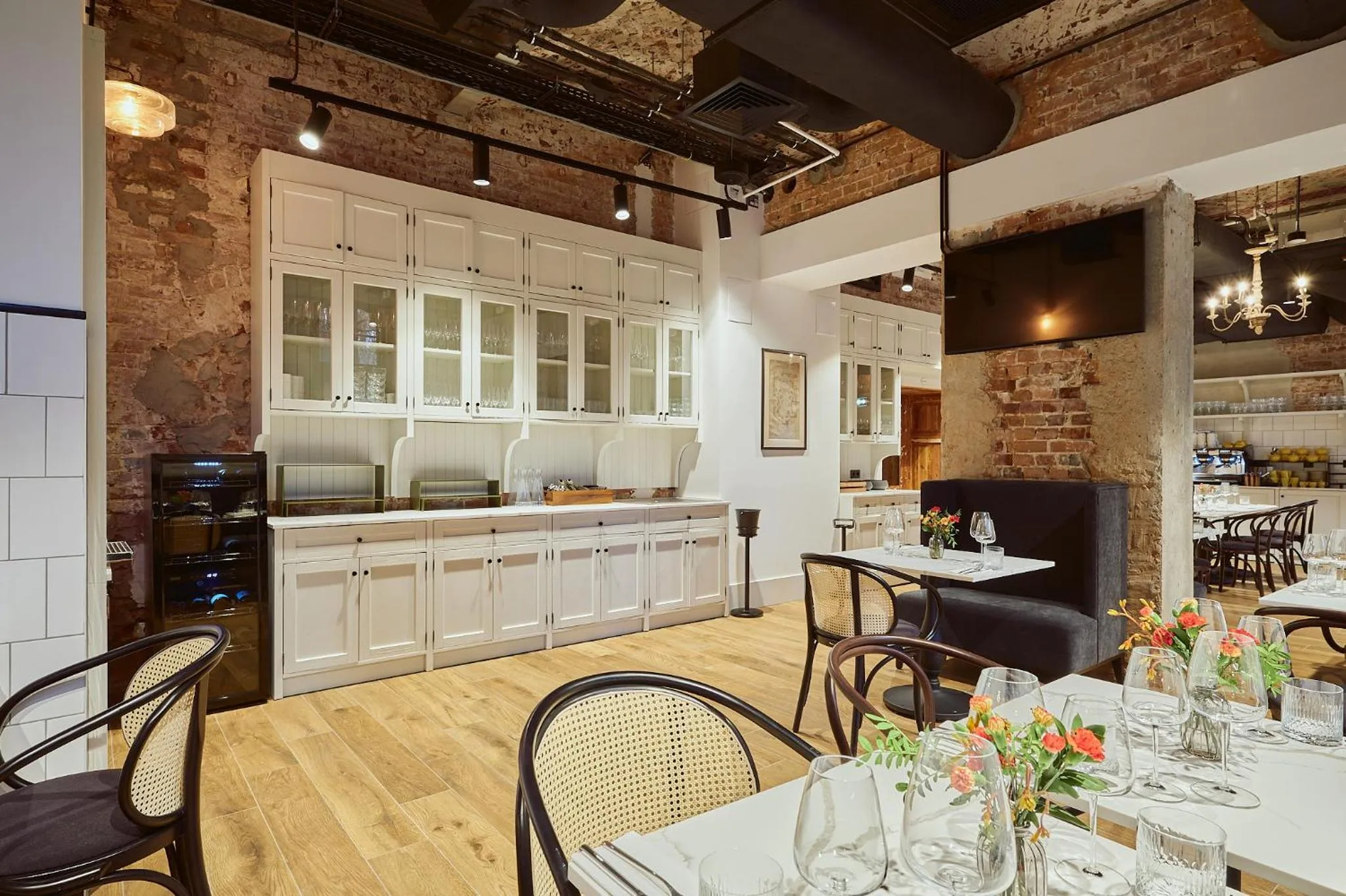 Restaurant/places to eat in ARCHE Klasztor Wrocław