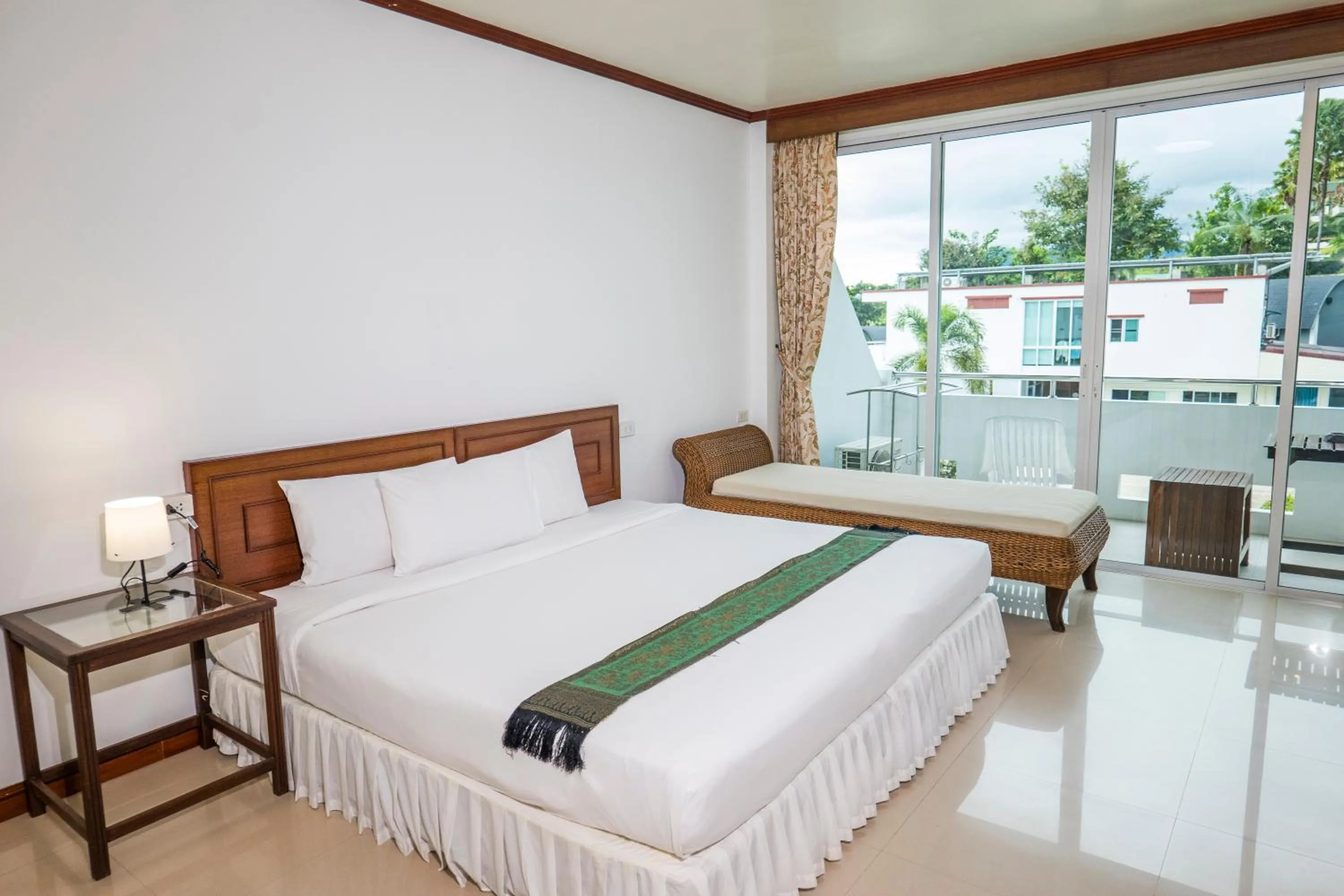 Bed in Mam Kaibae Hotel