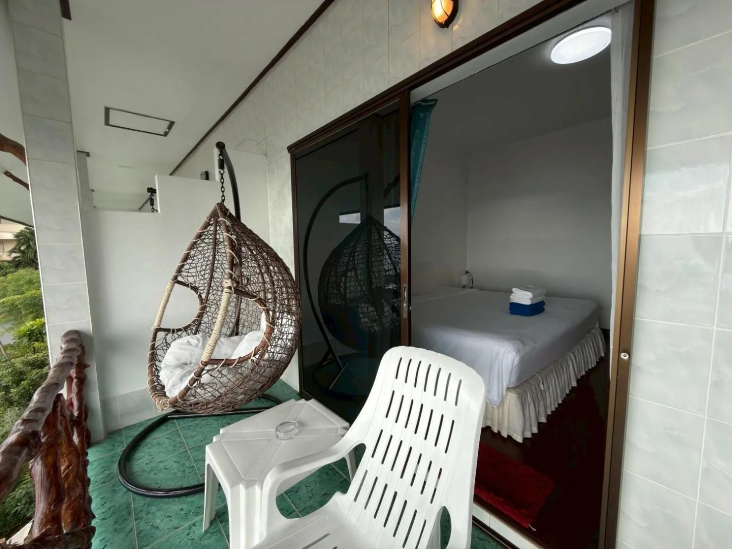 Bed in Mam Kaibae Hotel