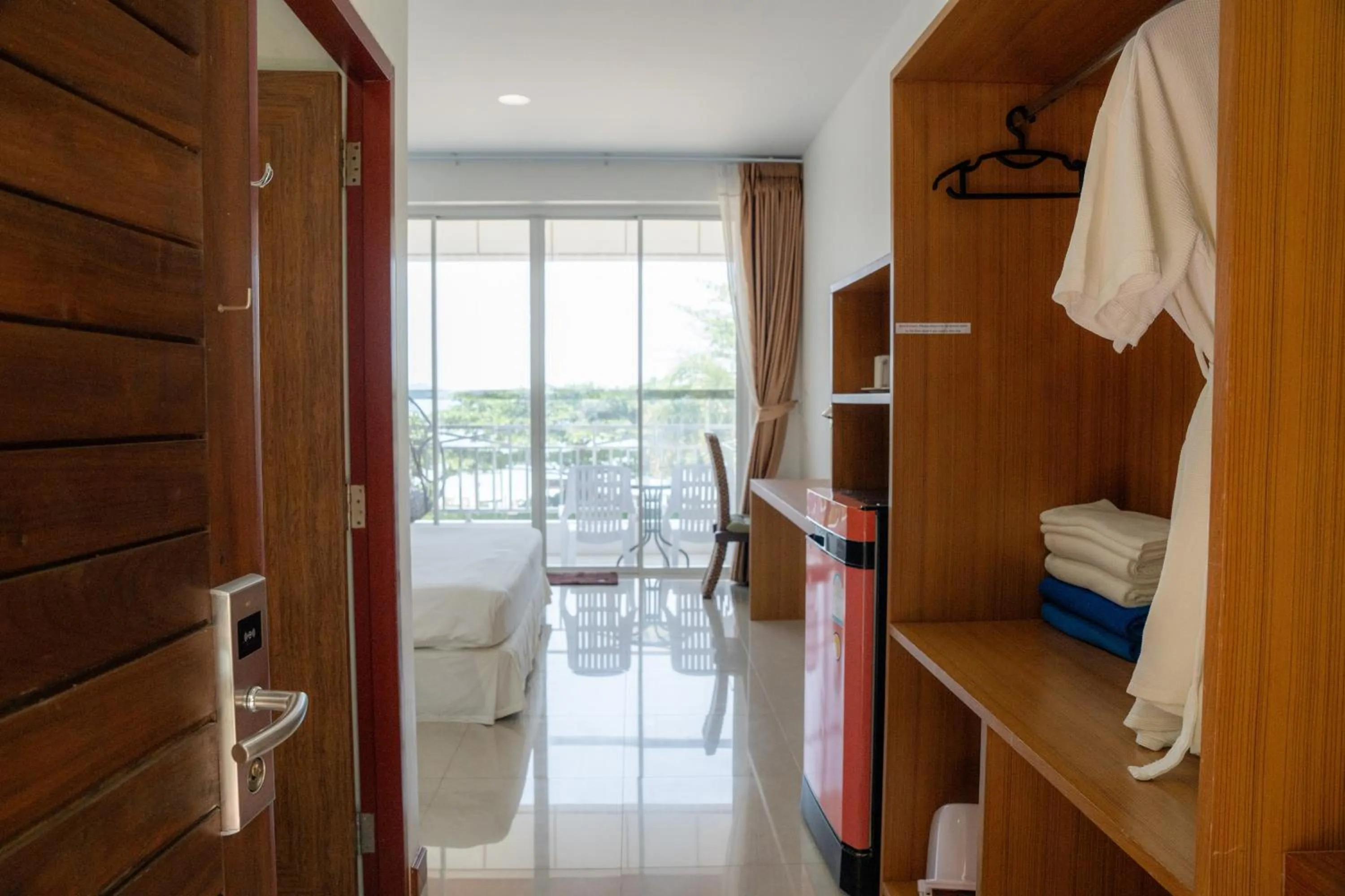 Photo of the whole room in Mam Kaibae Hotel