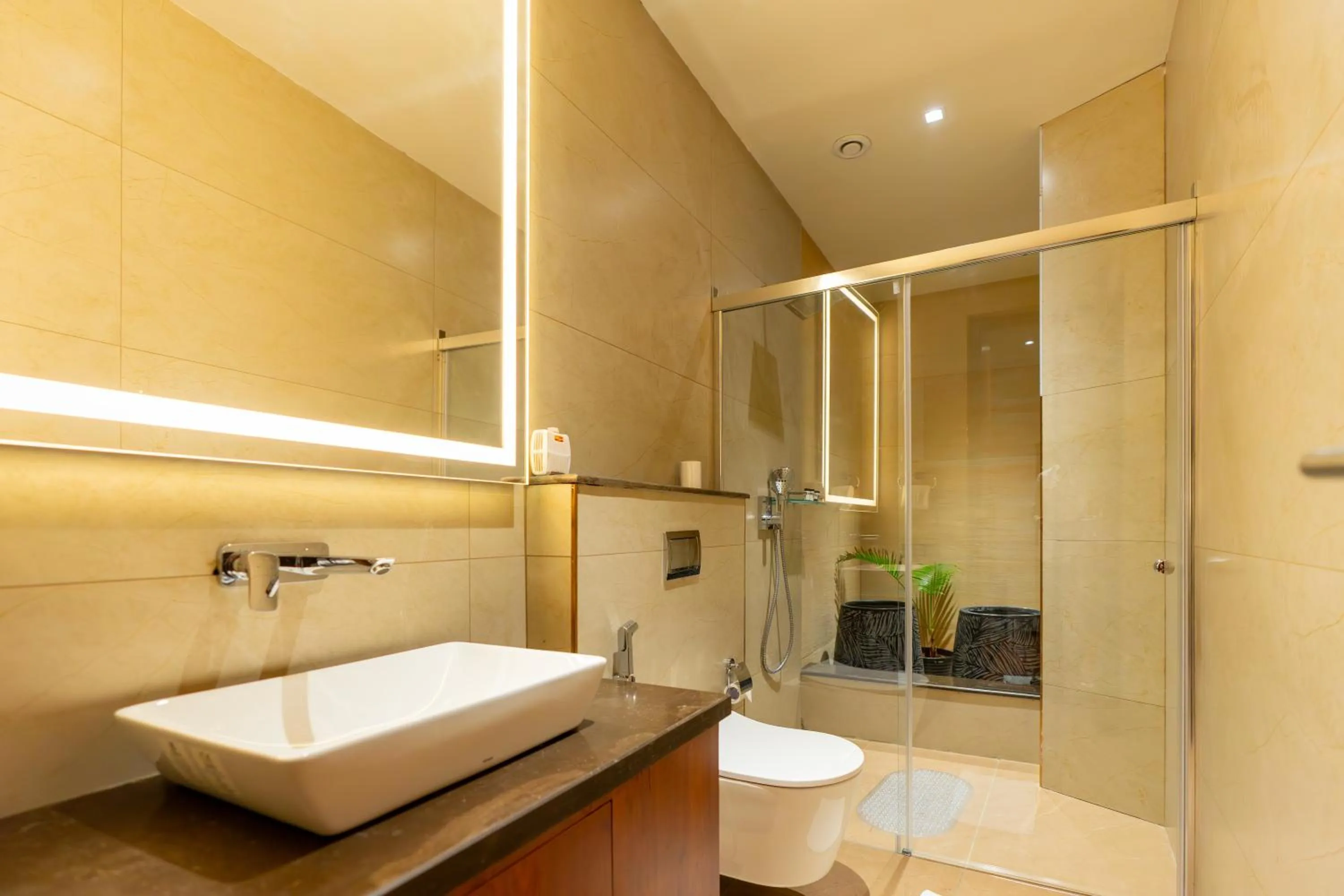 Bathroom in 0484 Aero Lounge-Terminal 2 Cochin Airport Hotel