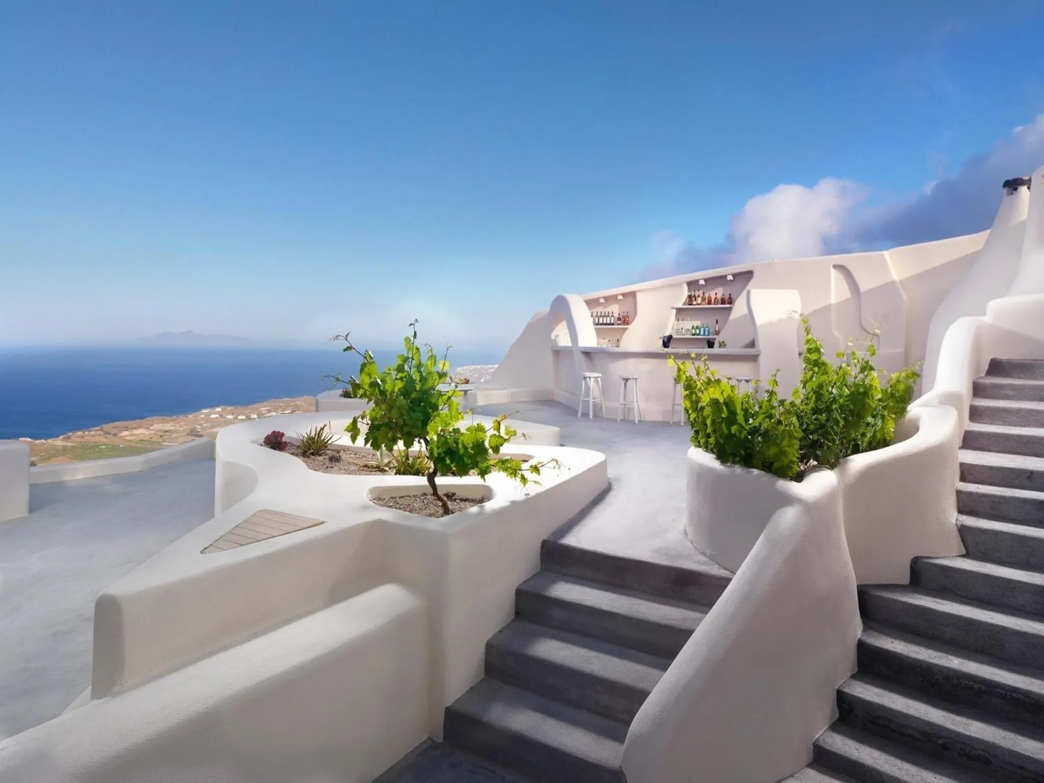 Lounge or bar in Dome Santorini Resort