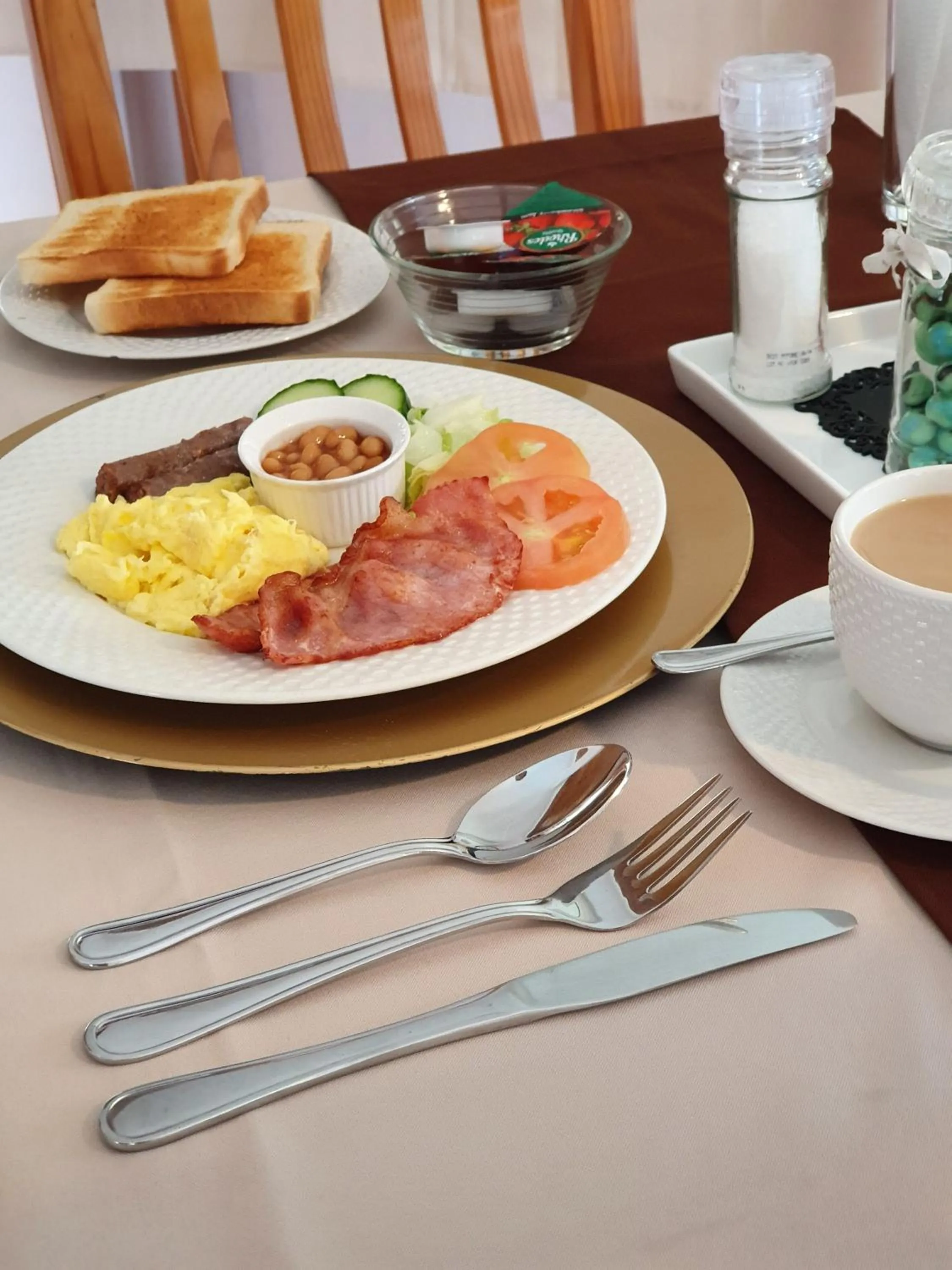 Breakfast in Harmony Guesthouse