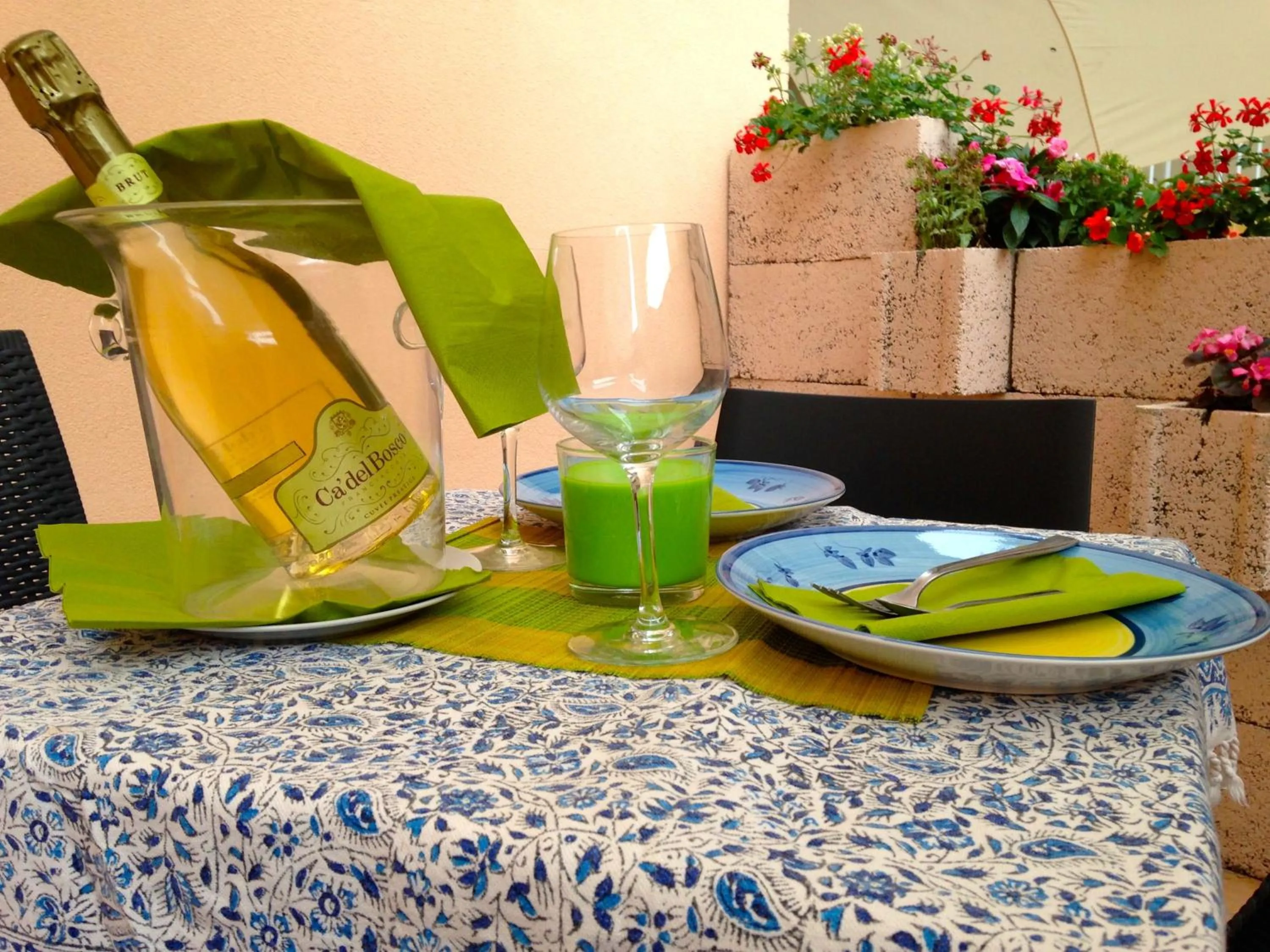 Dining area in Be Inn