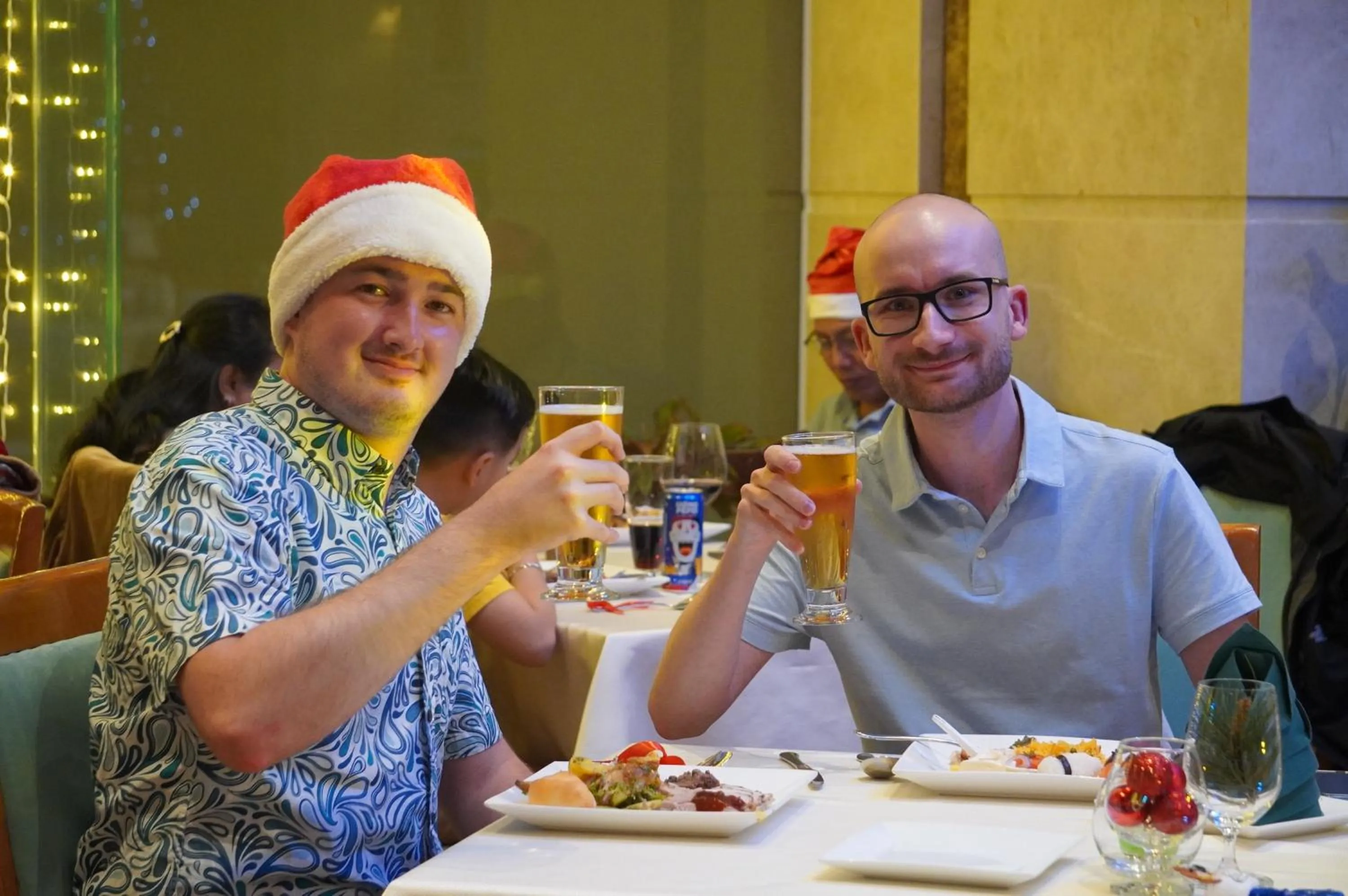 Restaurant/places to eat in Diamond Sea Hotel