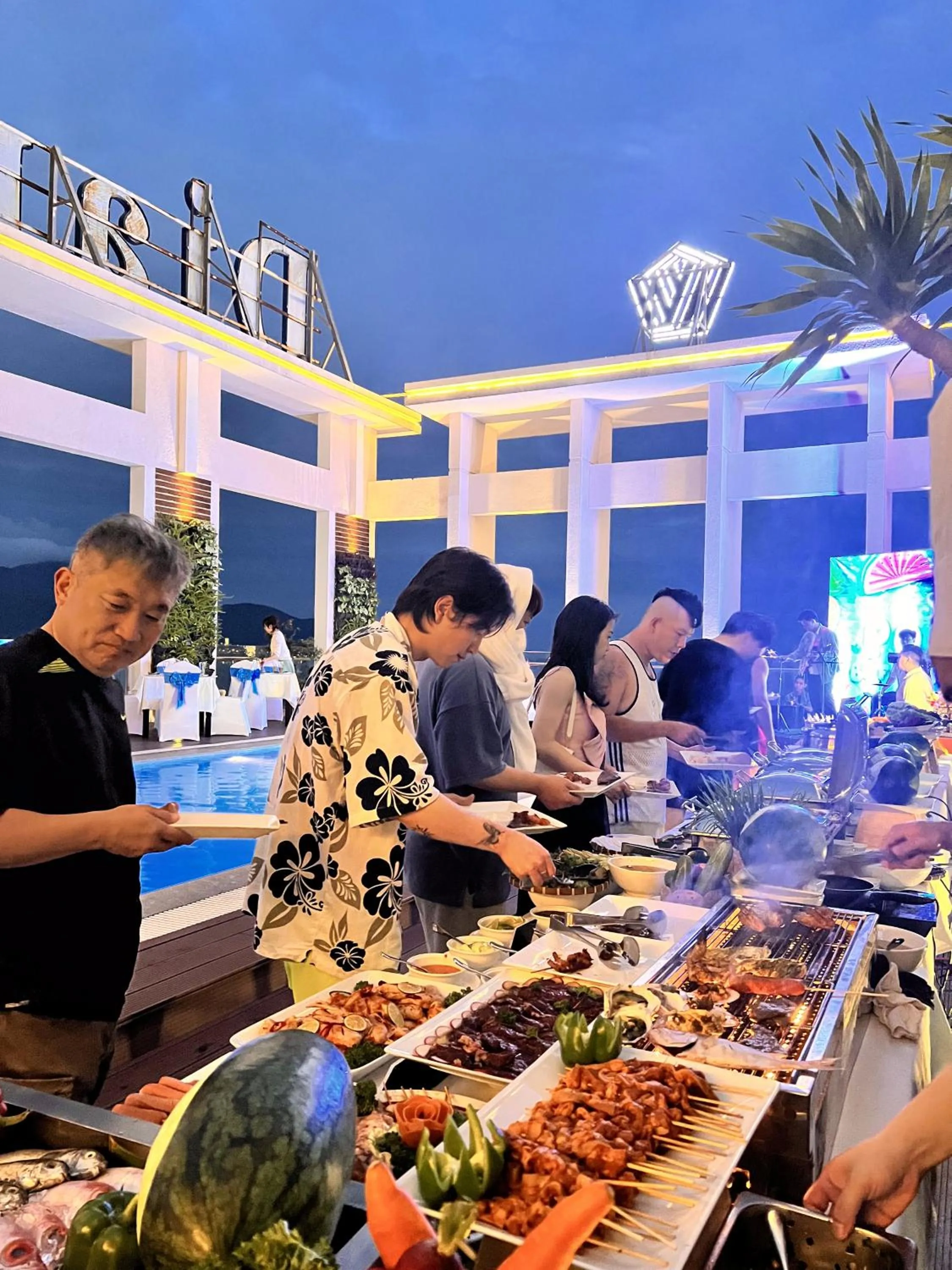 Lounge or bar in Diamond Sea Hotel