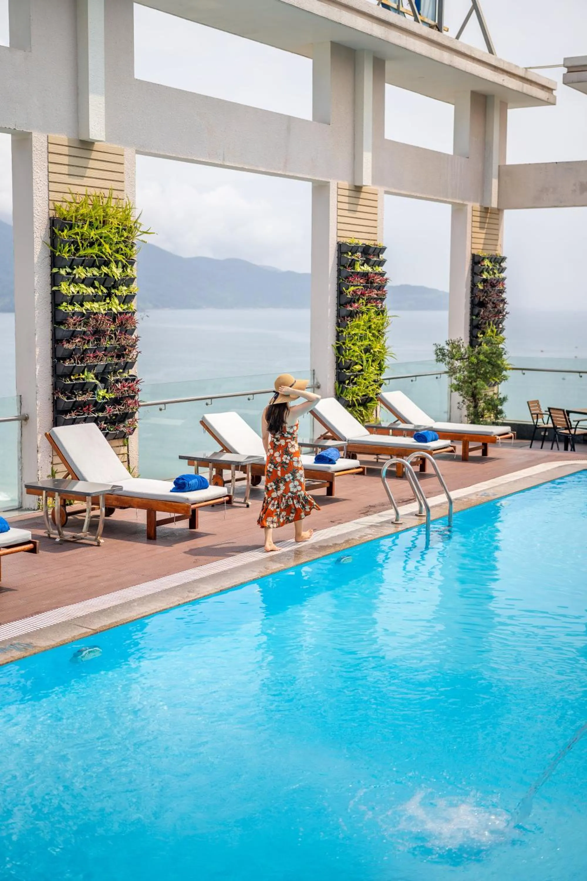 Natural landscape in Diamond Sea Hotel