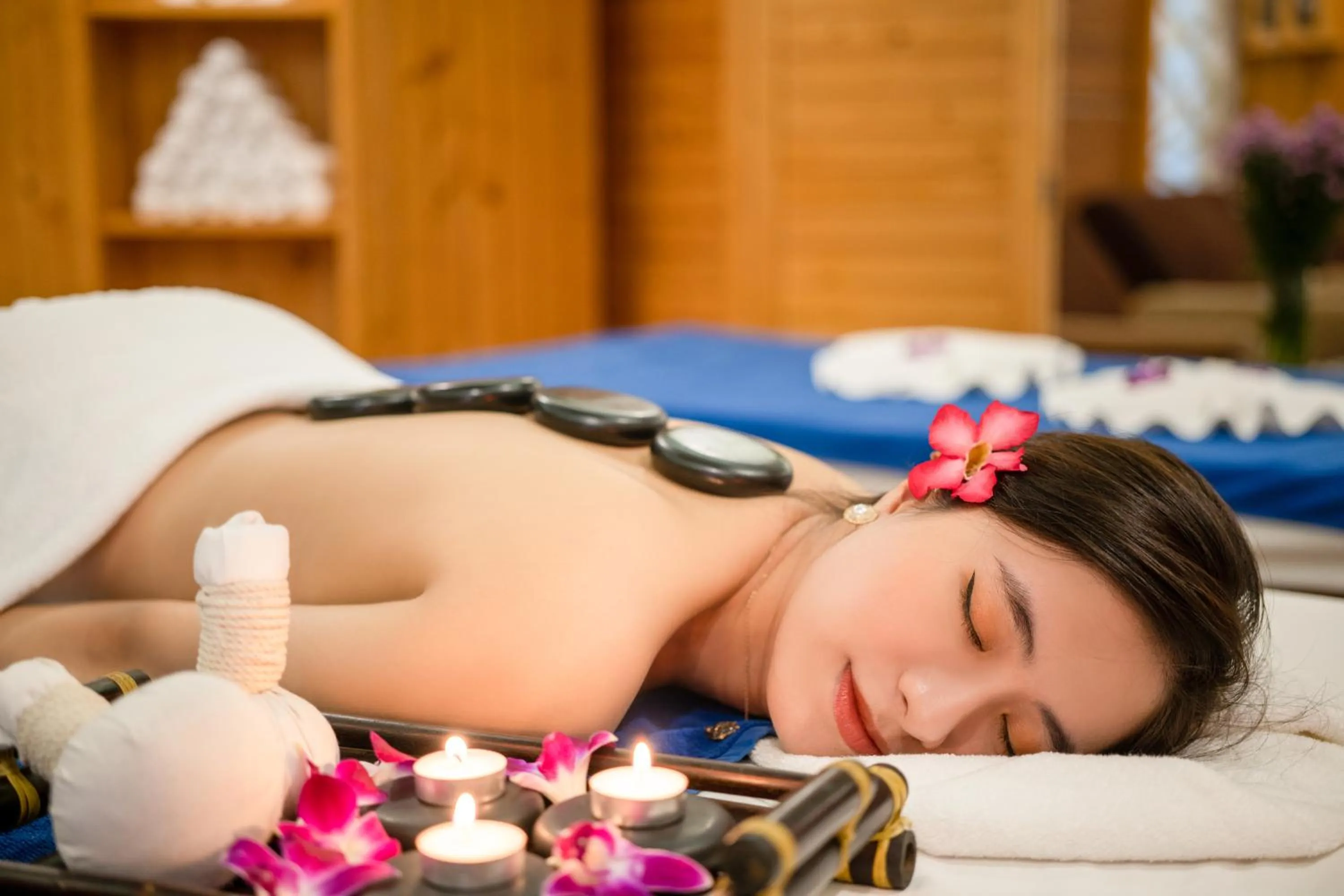 Massage in Diamond Sea Hotel