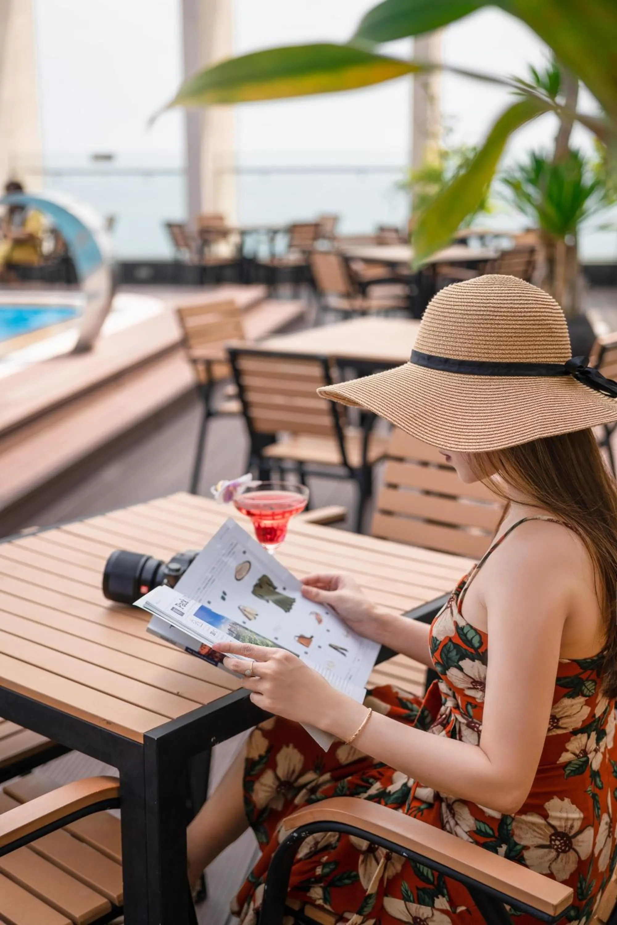Lounge or bar in Diamond Sea Hotel