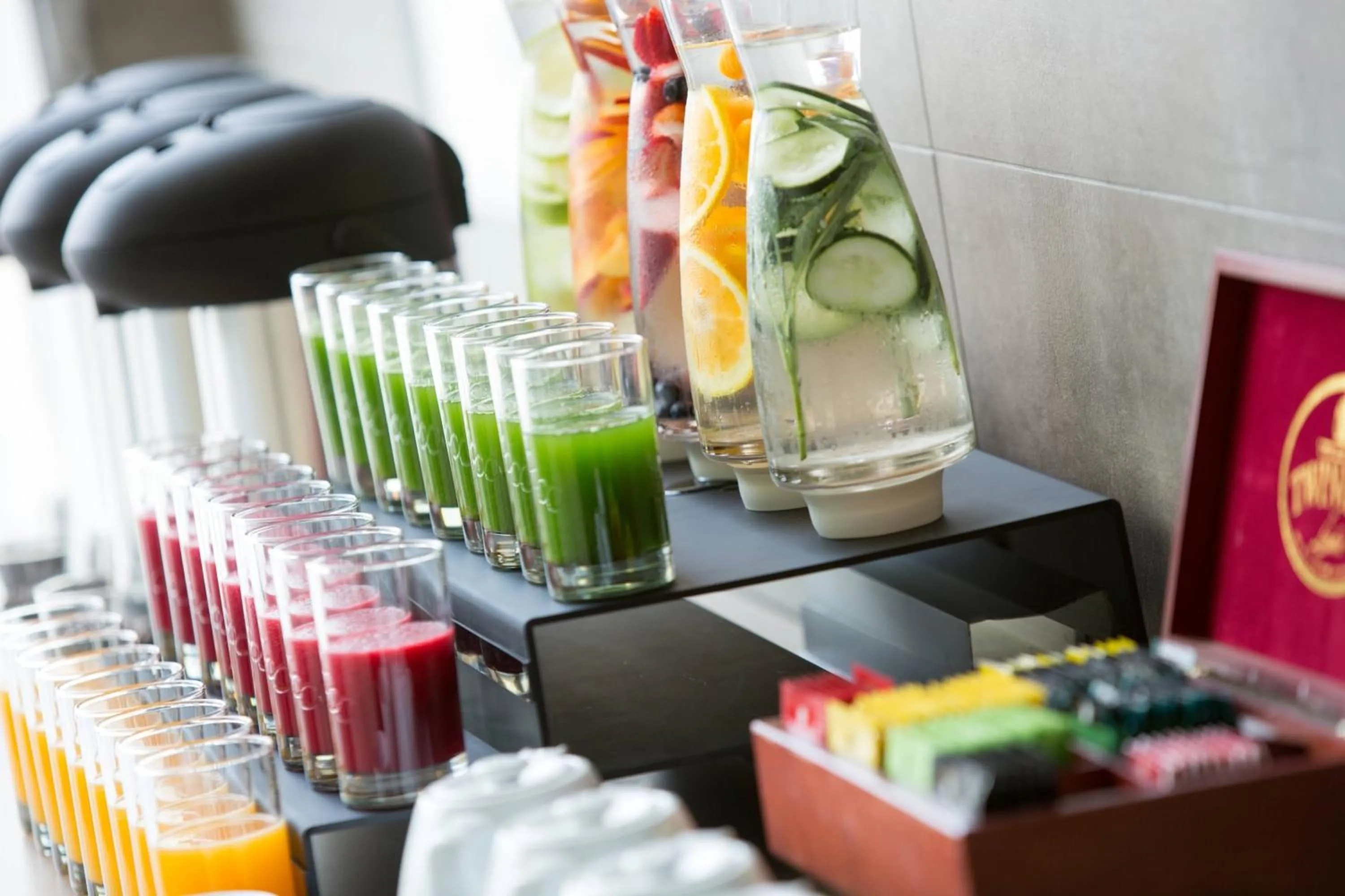 Meeting/conference room in Courtyard by Marriott Santiago Las Condes